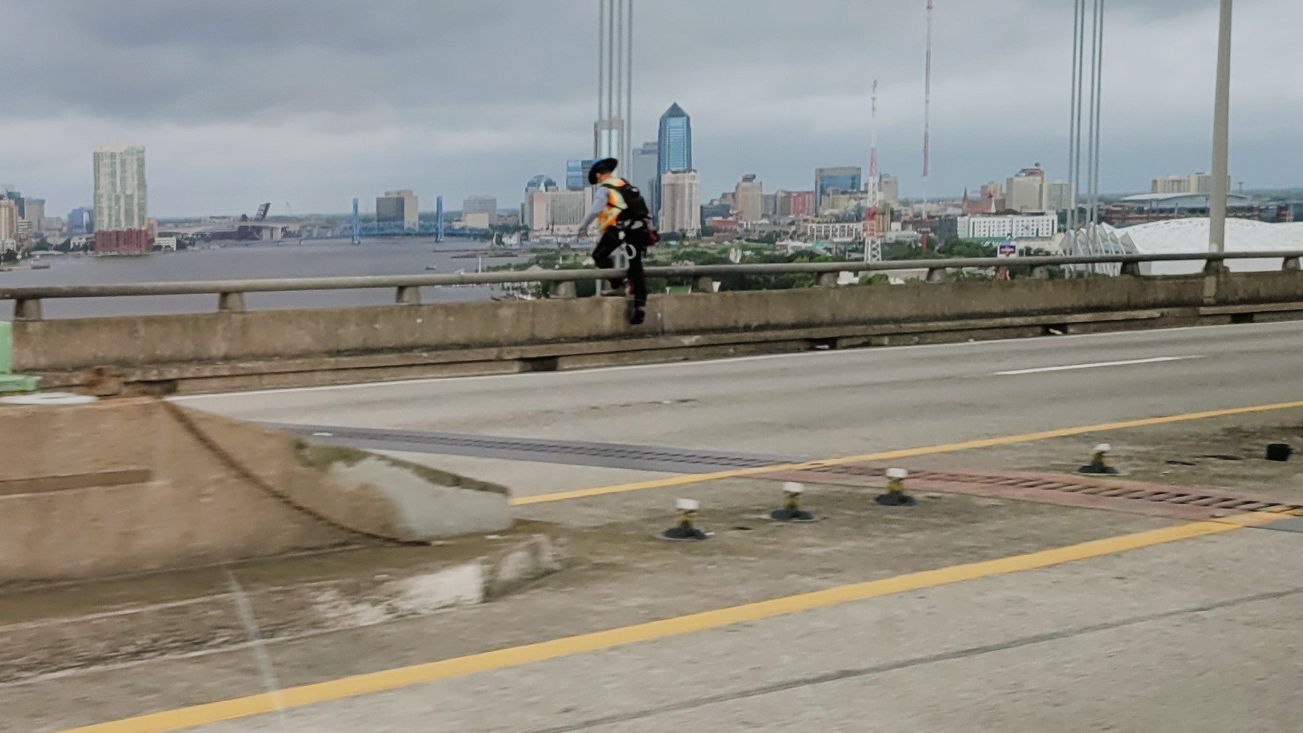 DEVISE WORKS／HARE BRIDGE brooks-bridge-connections.jpg