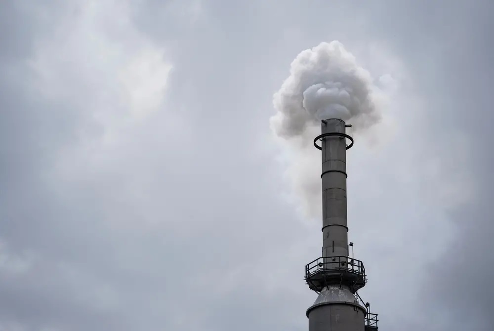 Oil industry helped handpick members of Texas advisory group for electric grid reliability, emails show - Vimarsana News