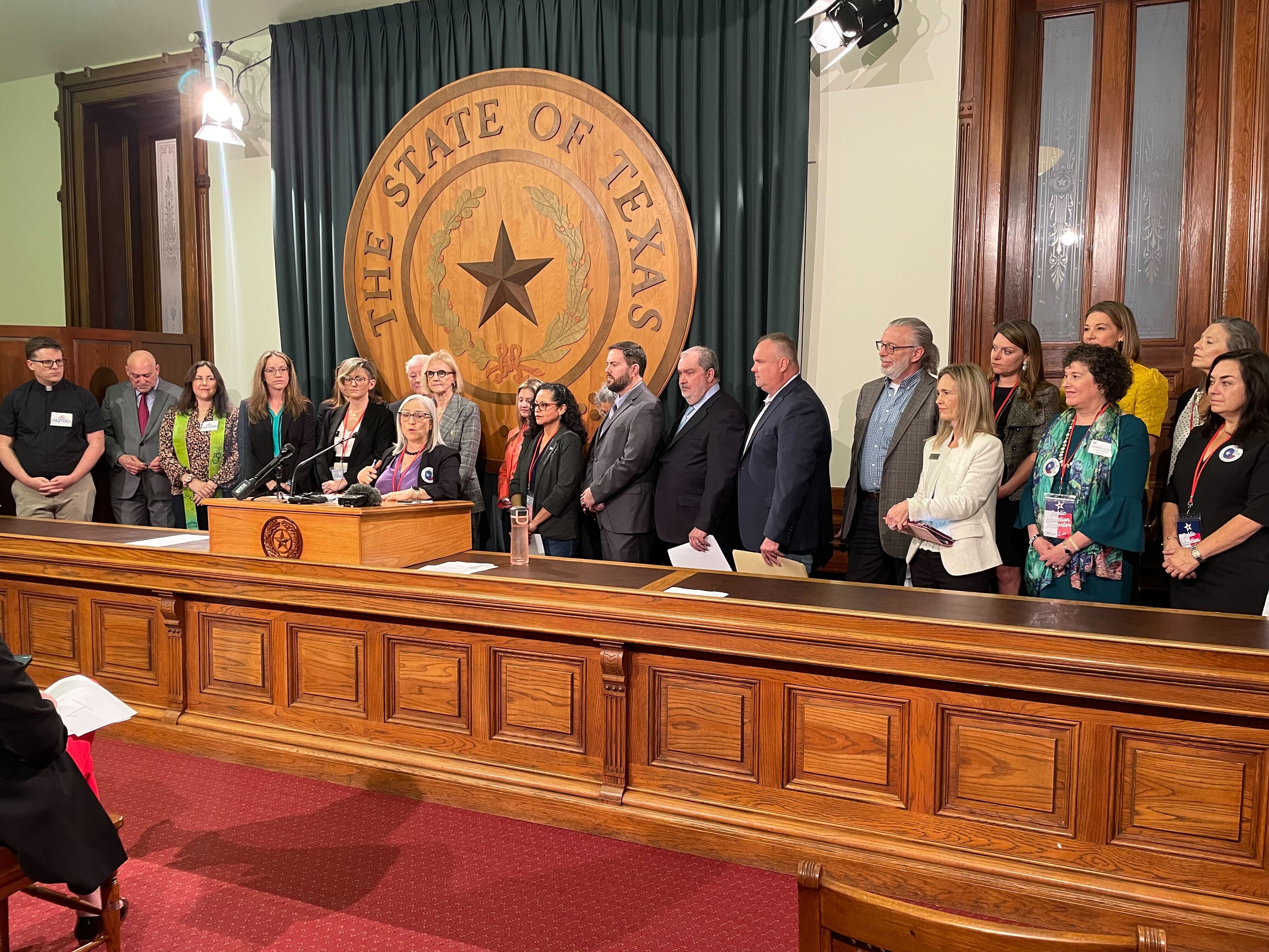 Days before Texas budget debate, educators call for increase in public schools funding - Vimarsana News