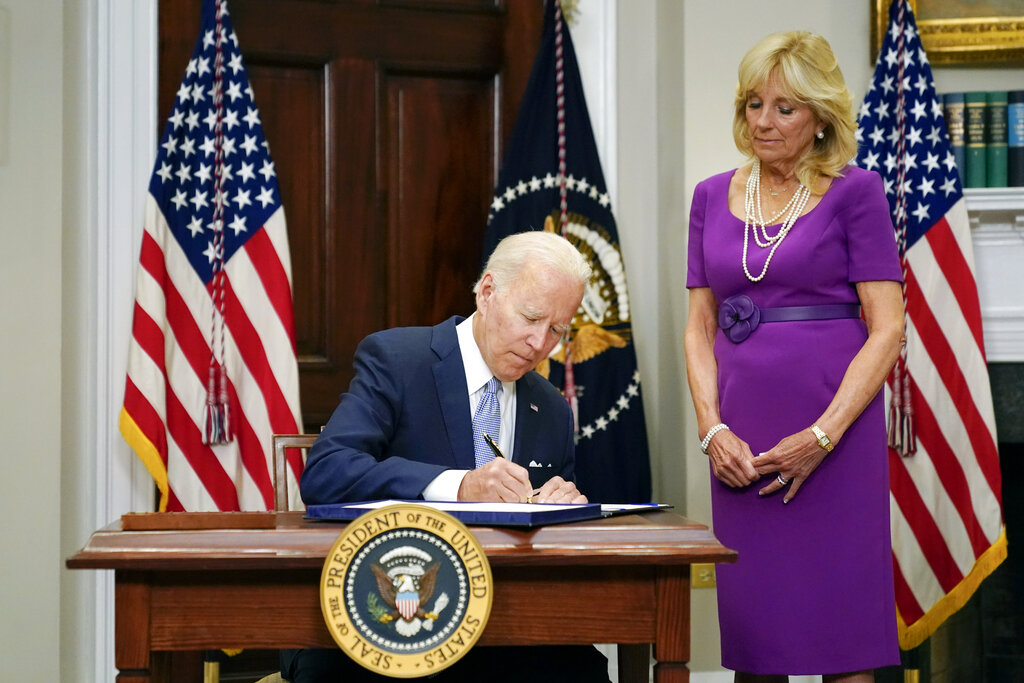 Gun safety 'wrapped in a mental health bill': a look at health provisions in the new law - Vimarsana News
