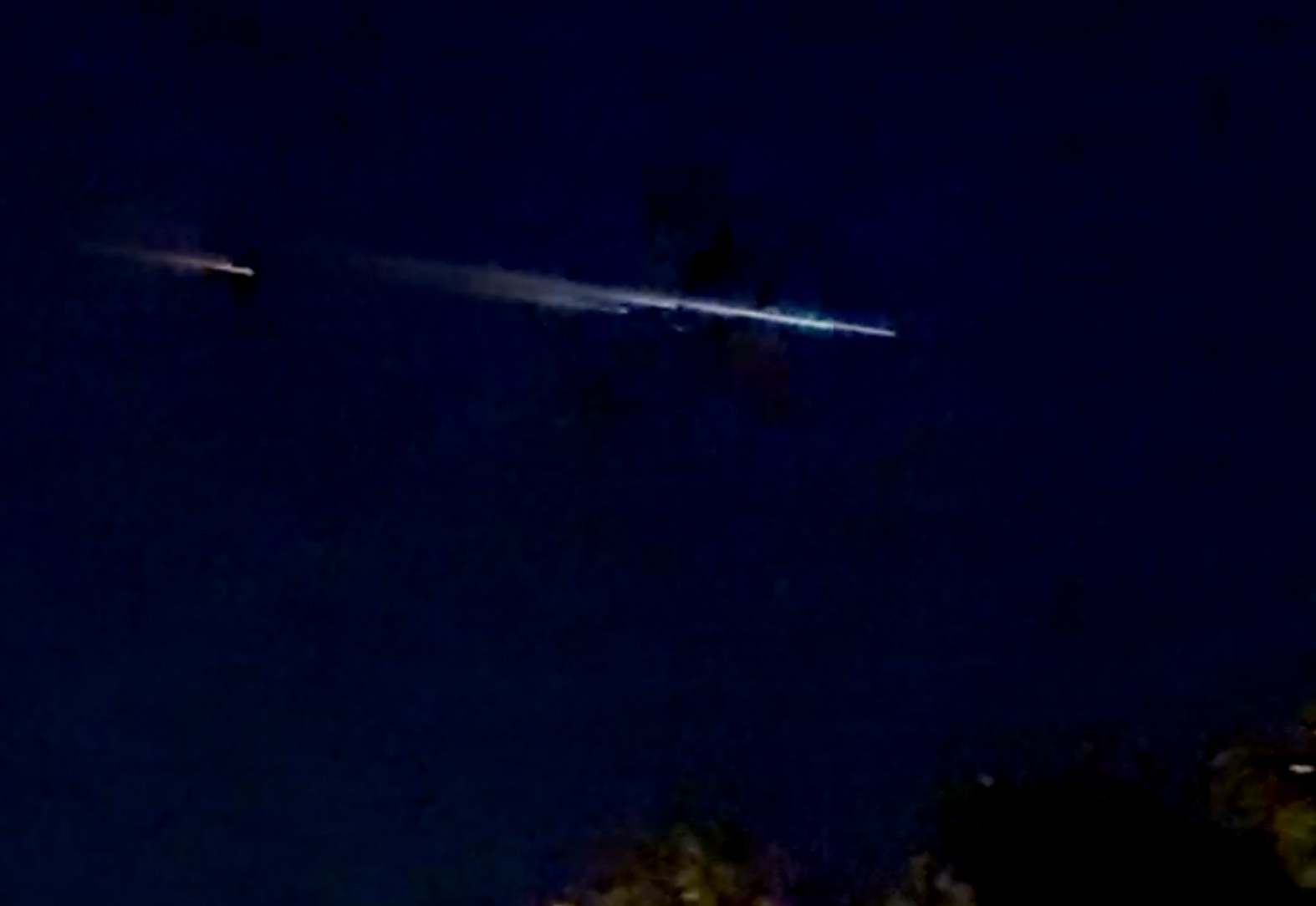 【レア】BOOM BOOM SATELLITES / Over and Over That fireball people saw over Texas this month was a spy