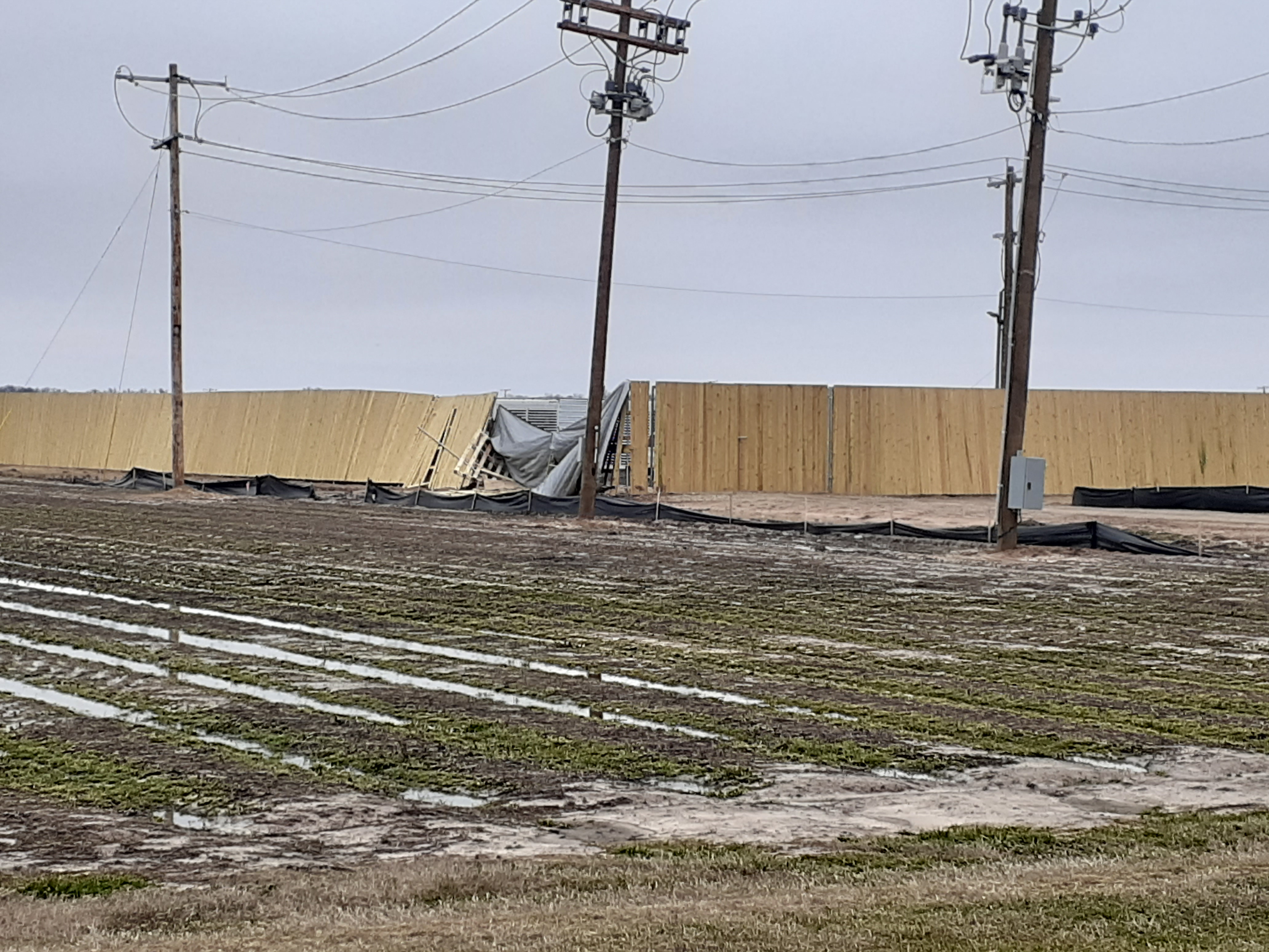 Residents of two Arkansas towns fight against crypto mines