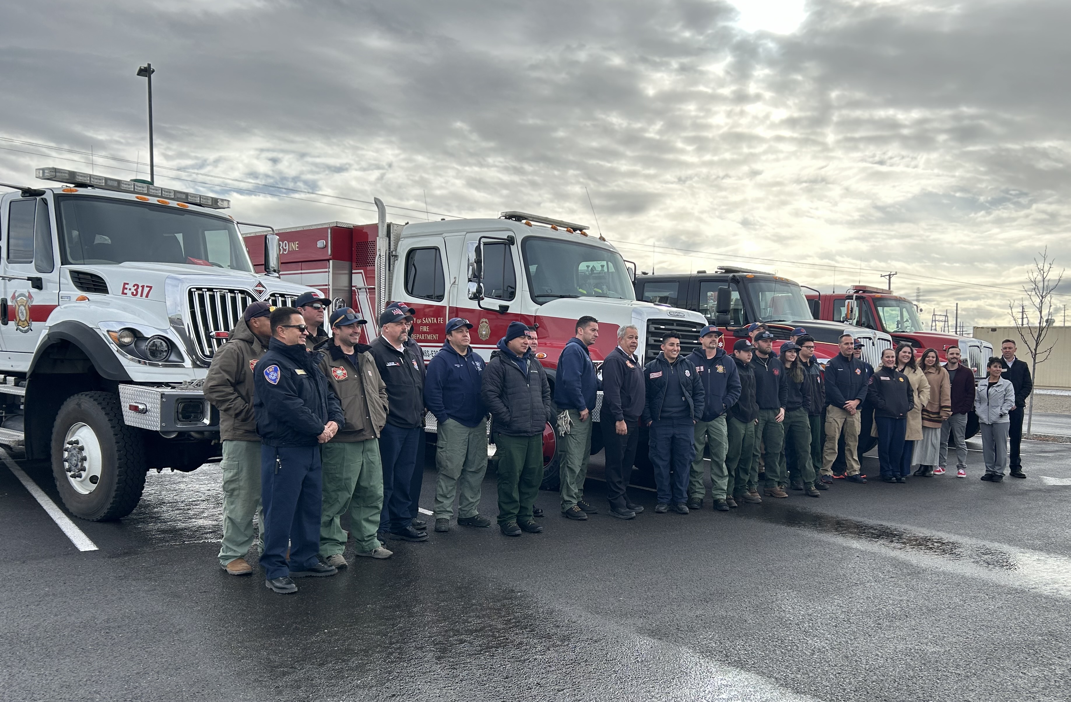 New Mexico sends fire crews and engines to help fight LA blazes
