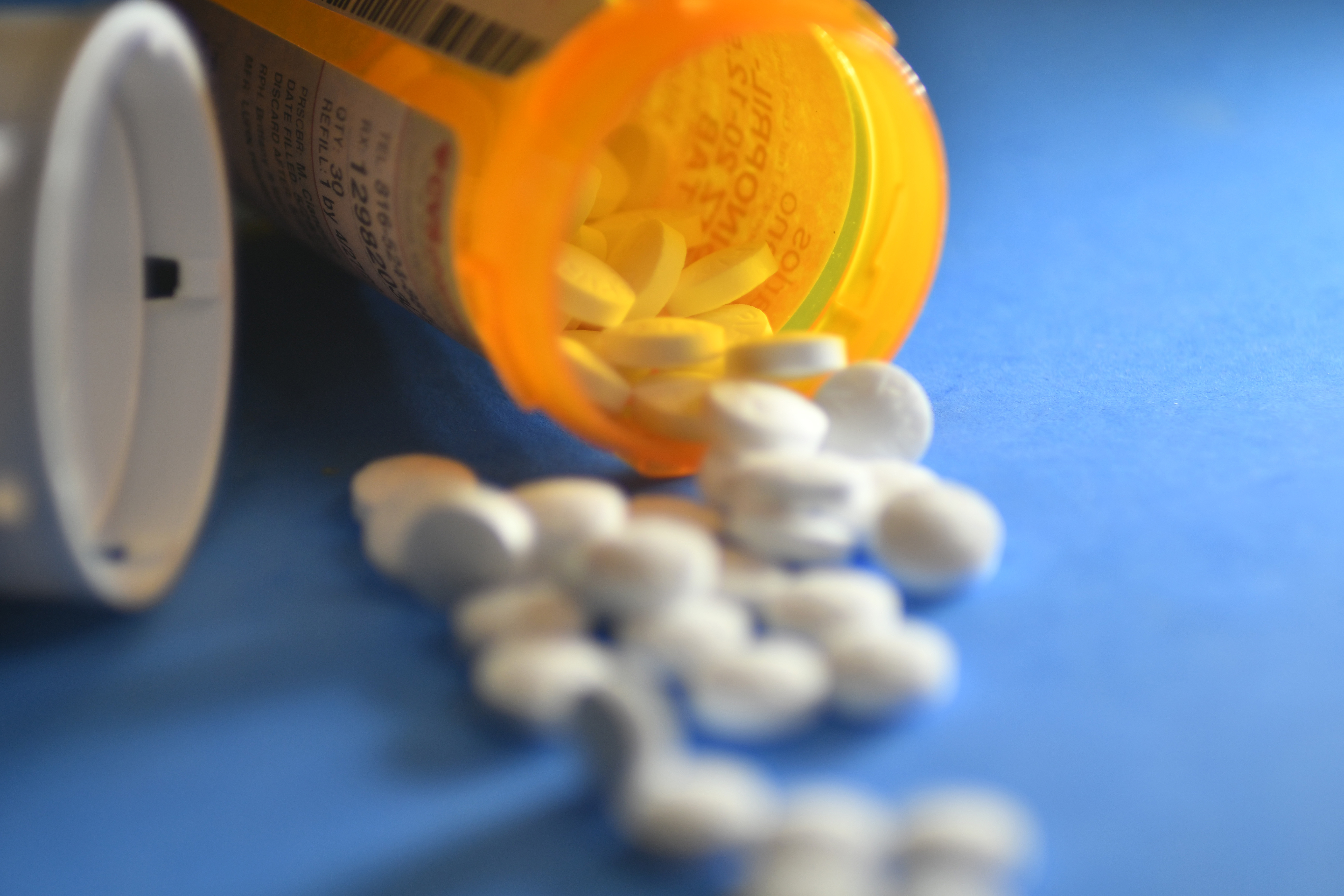 A few Kansas jails are finally allowing medical care for opioid addiction - Vimarsana News