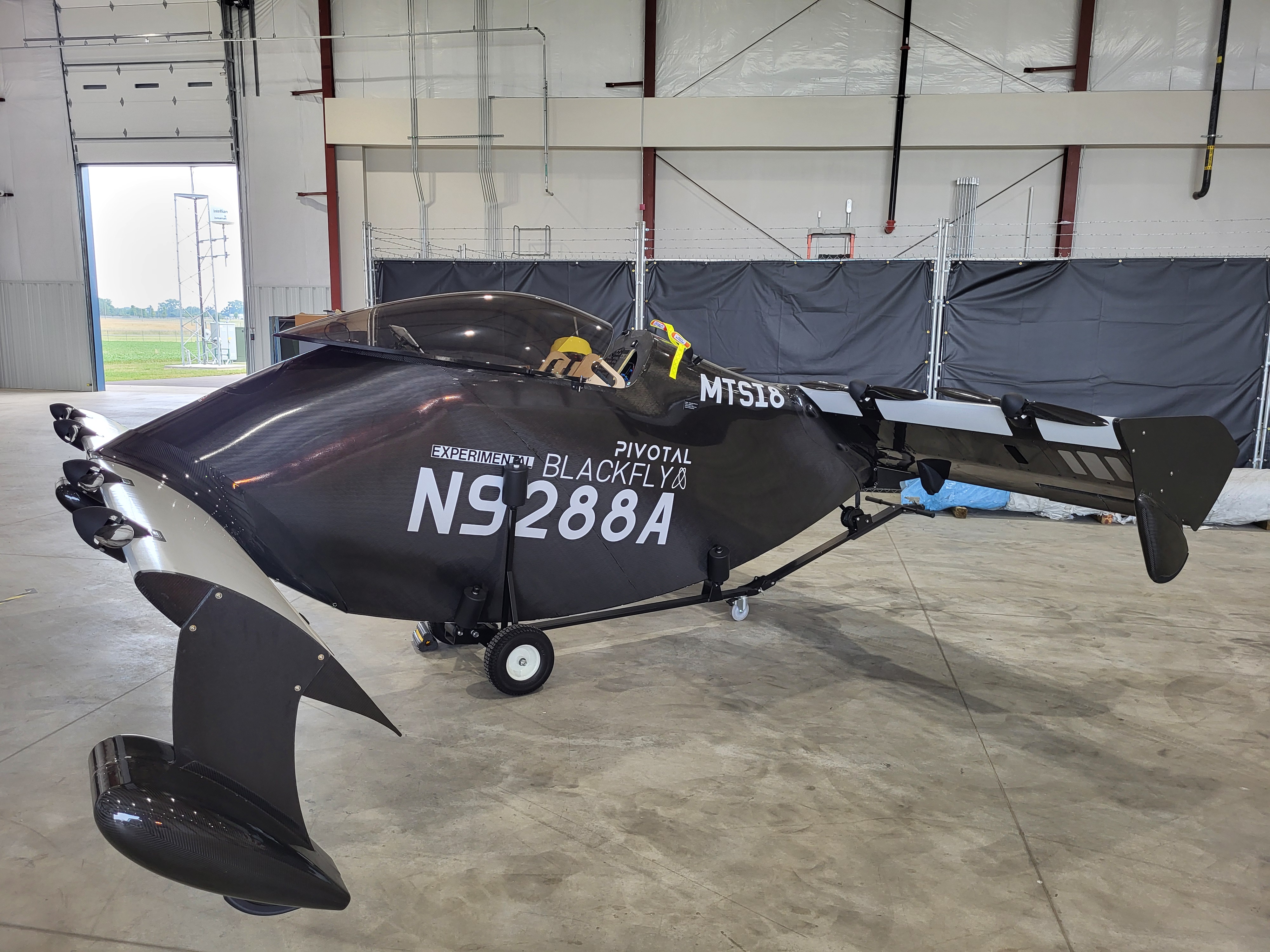 Electric BlackFly planes to land at Dayton Air Show | WYSO