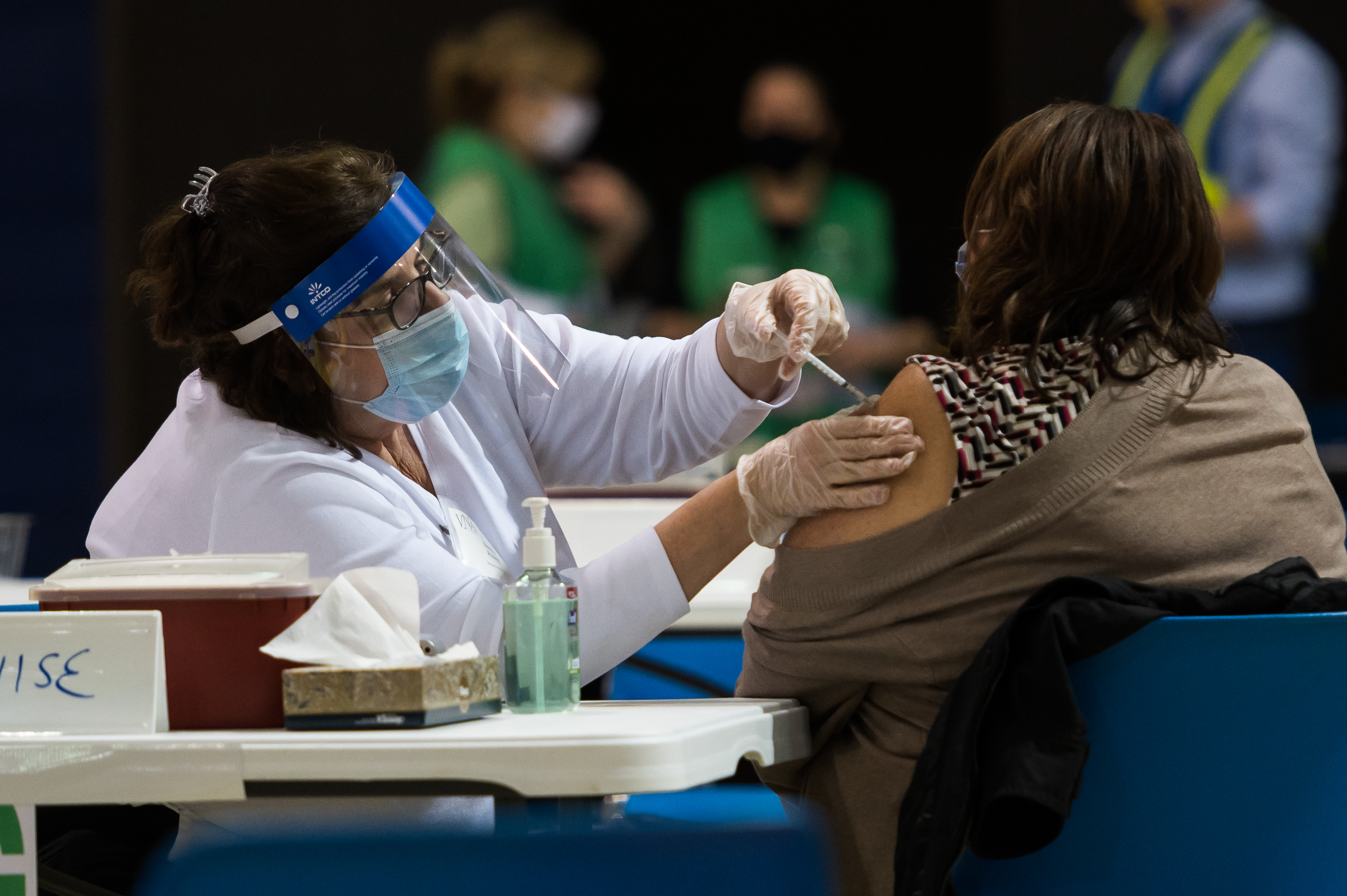 Missouri allocated $11 million for vaccine gift cards. Most health departments said no thanks - Vimarsana News