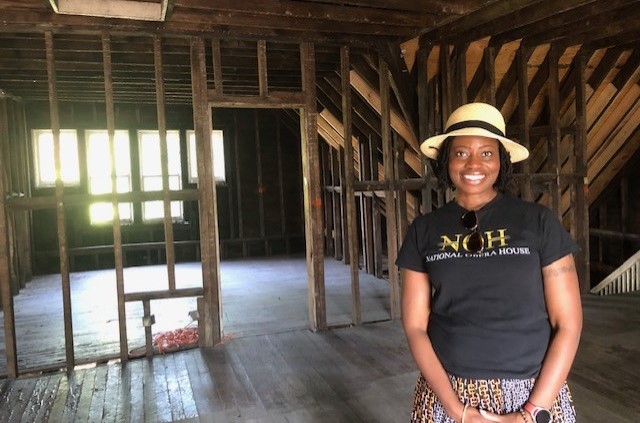 ■AHLEM アーレム■Place de L'Opera■Black ブラック Pittsburgh's historic National Negro Opera House is in key funding