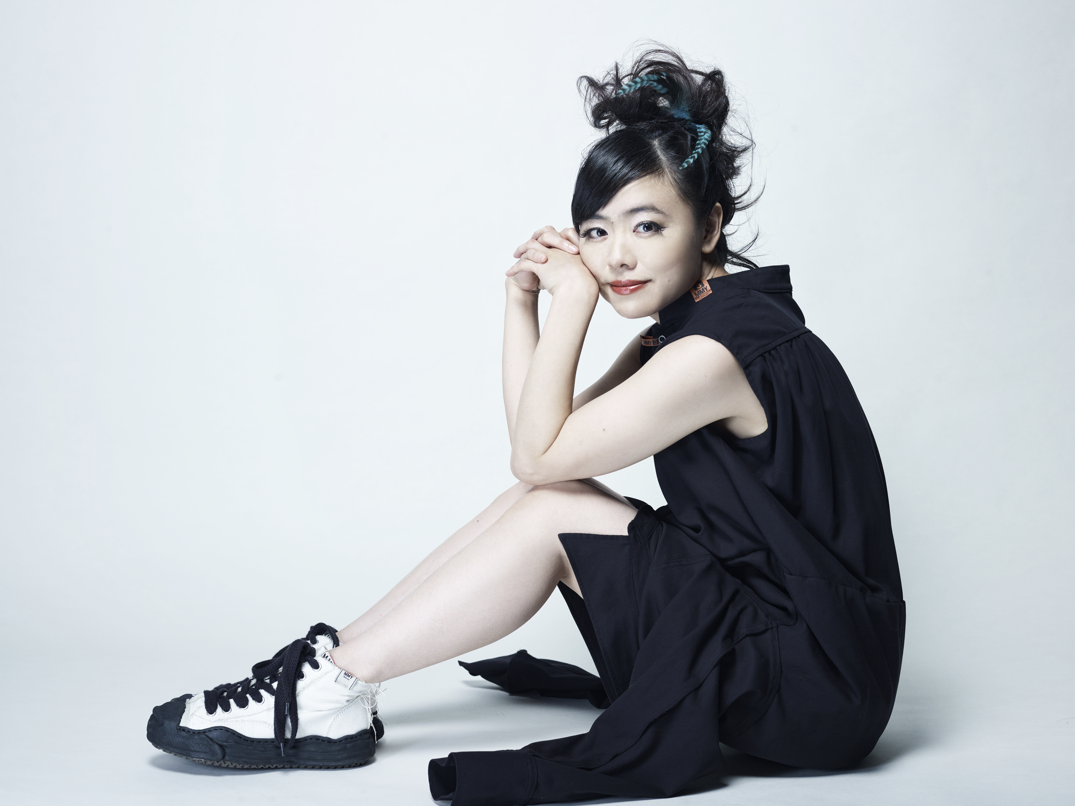 Hiromi finds the bright side, with fast fingers, on 'Silver Lining
