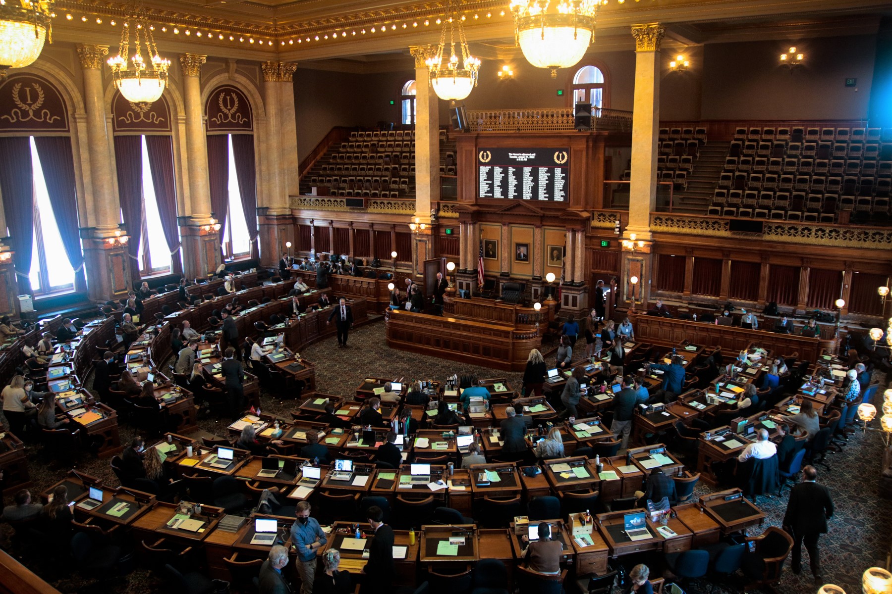 See what bills are alive and dead after Iowa's first Statehouse deadline of 2022 - Vimarsana News
