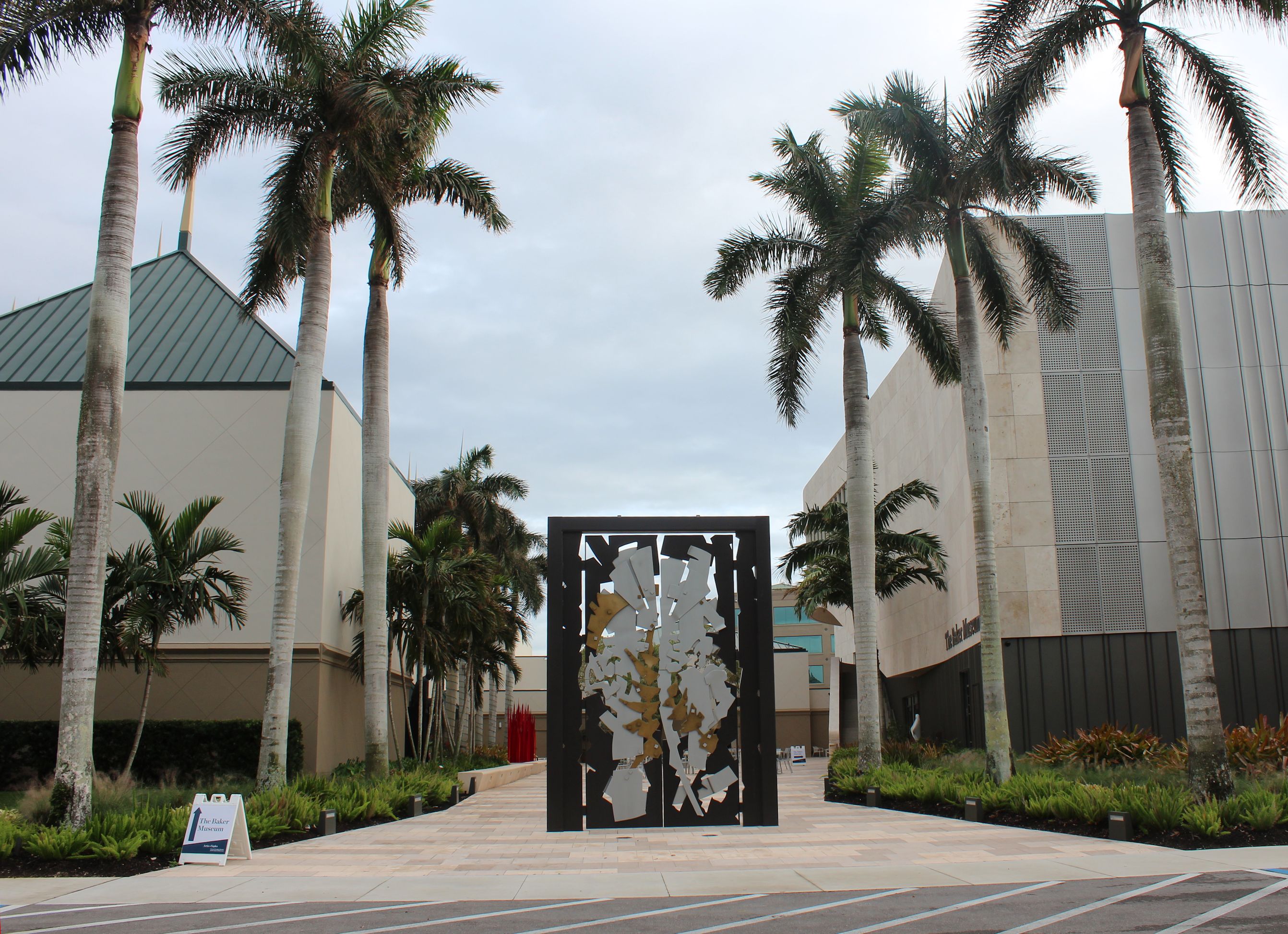 Baker Museum collaborates with Pelican Bay Foundation on outdoor