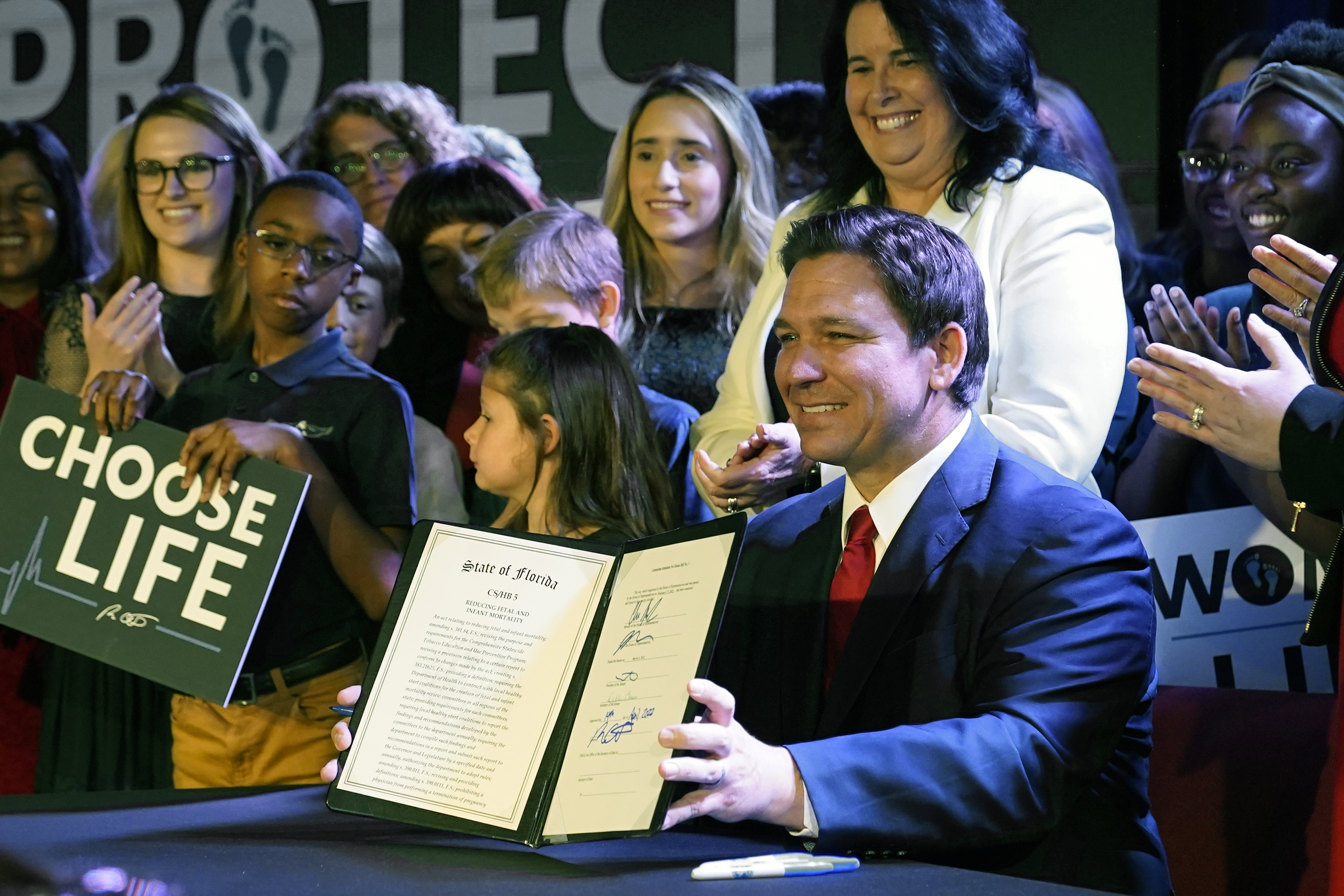 A discussion about the legal fight over Florida's new 15-week abortion law - Vimarsana News