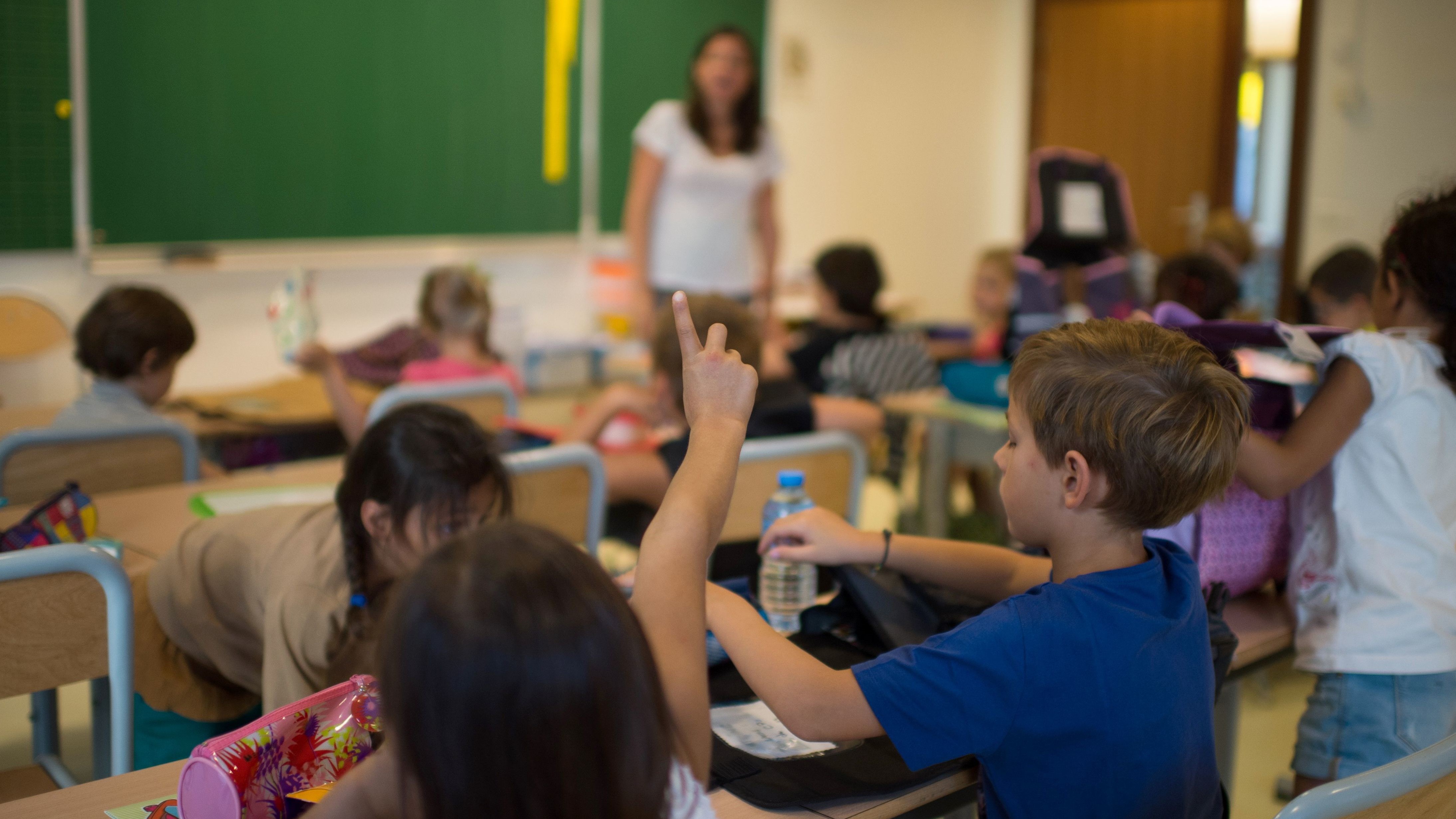 Restricting 'period talk' in schools, new foreclosure trend, and what to know about Candida auria - Vimarsana News