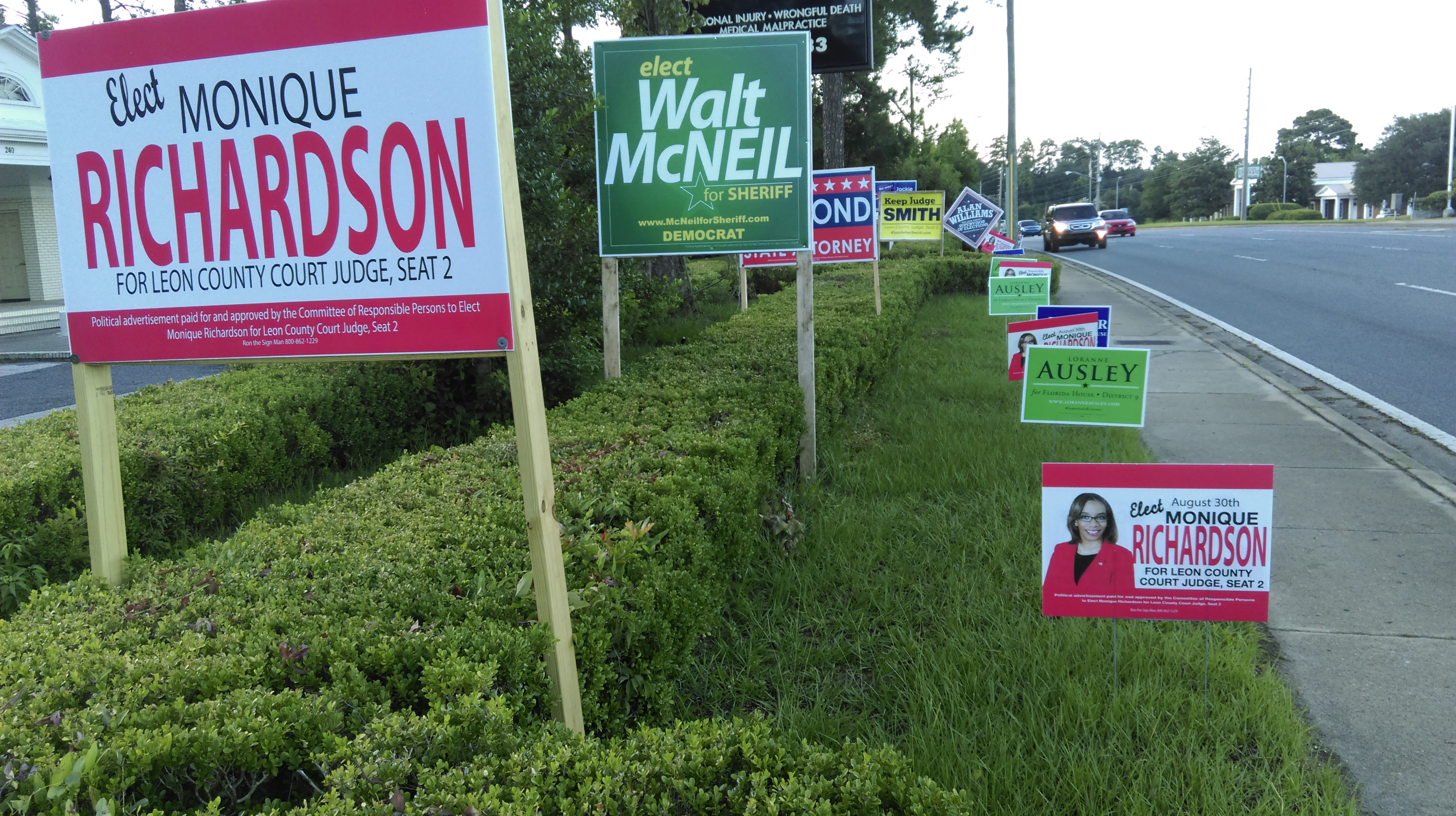 https://npr.brightspotcdn.com/a0/e6/060c7e594c0fbfe3640ddab530bc/political-campaign-signs.jpg
