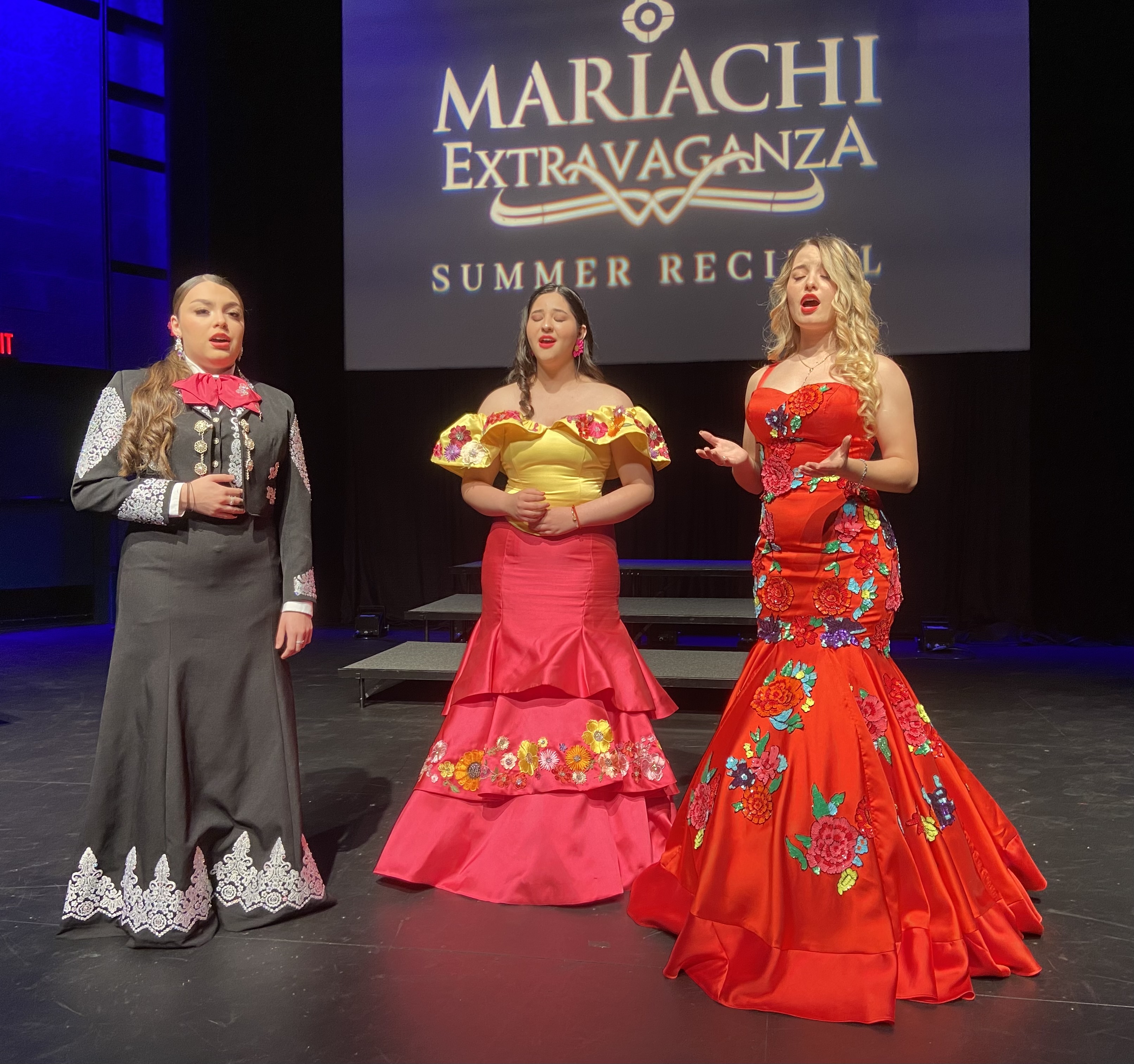 Mariachi Summer Recital: Young people learn from pros how to sing from the  heart | TPR