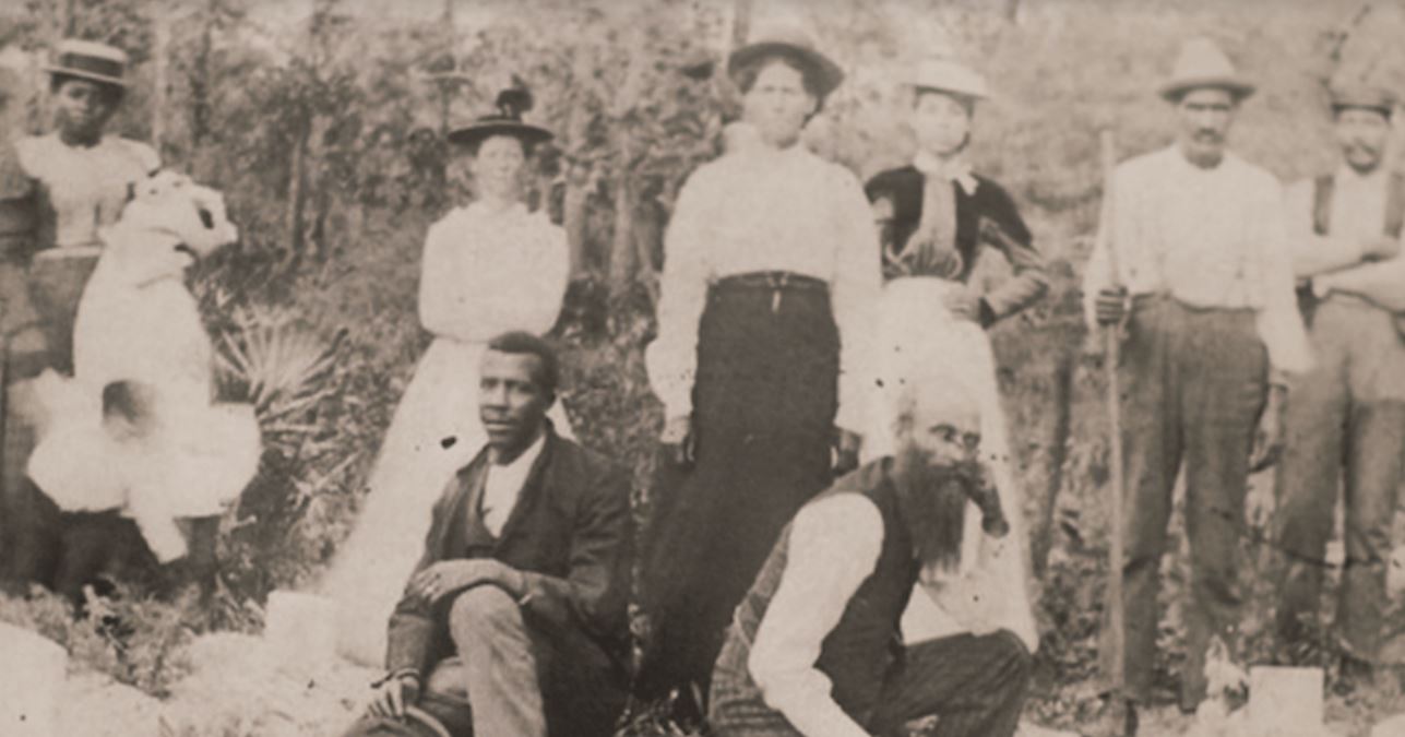 Descendants mark racial violence that razed Florida town of Rosewood 100 years ago - Vimarsana News