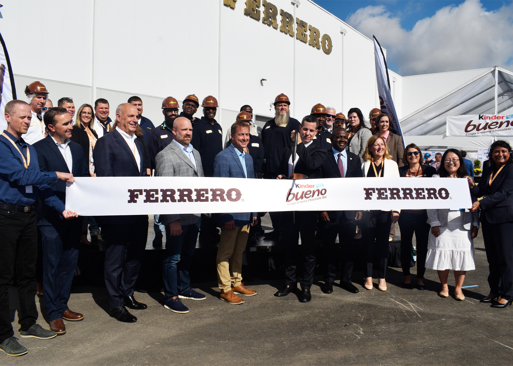 New Ferrero chocolate plant in Bloomington officially begins production |  WGLT