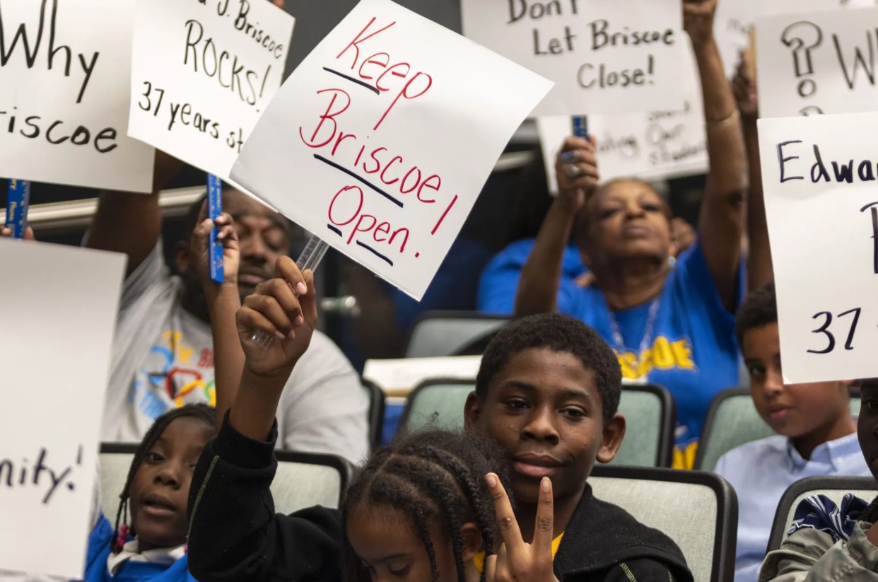 Fort Worth ISD students plead to save schools before board