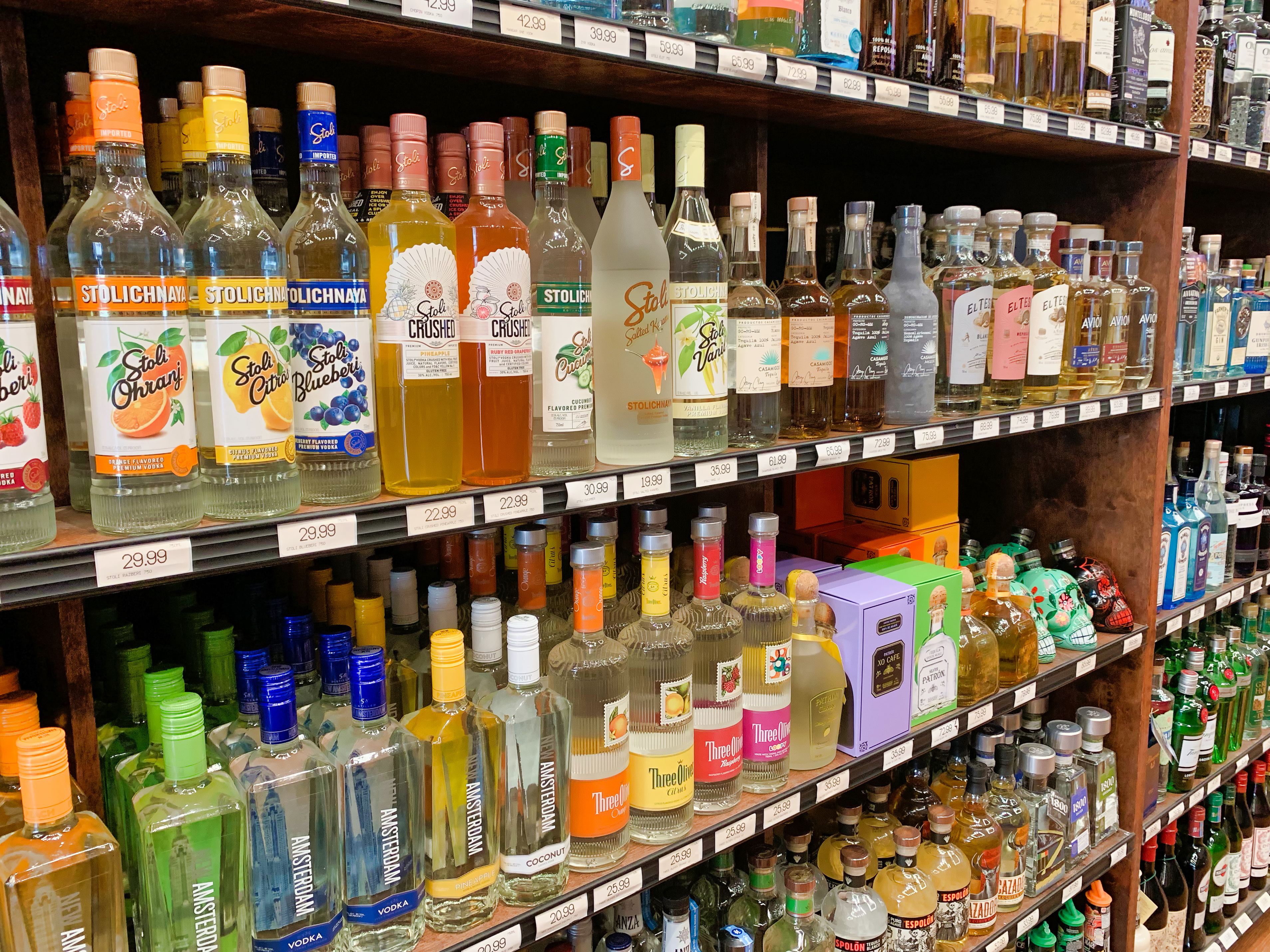 Louisville looks to address concentration of liquor stores in South, West End