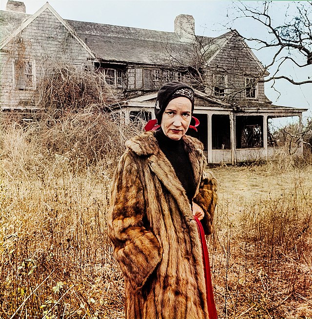 Dec. 7 — Through the Lens 'Grey Gardens