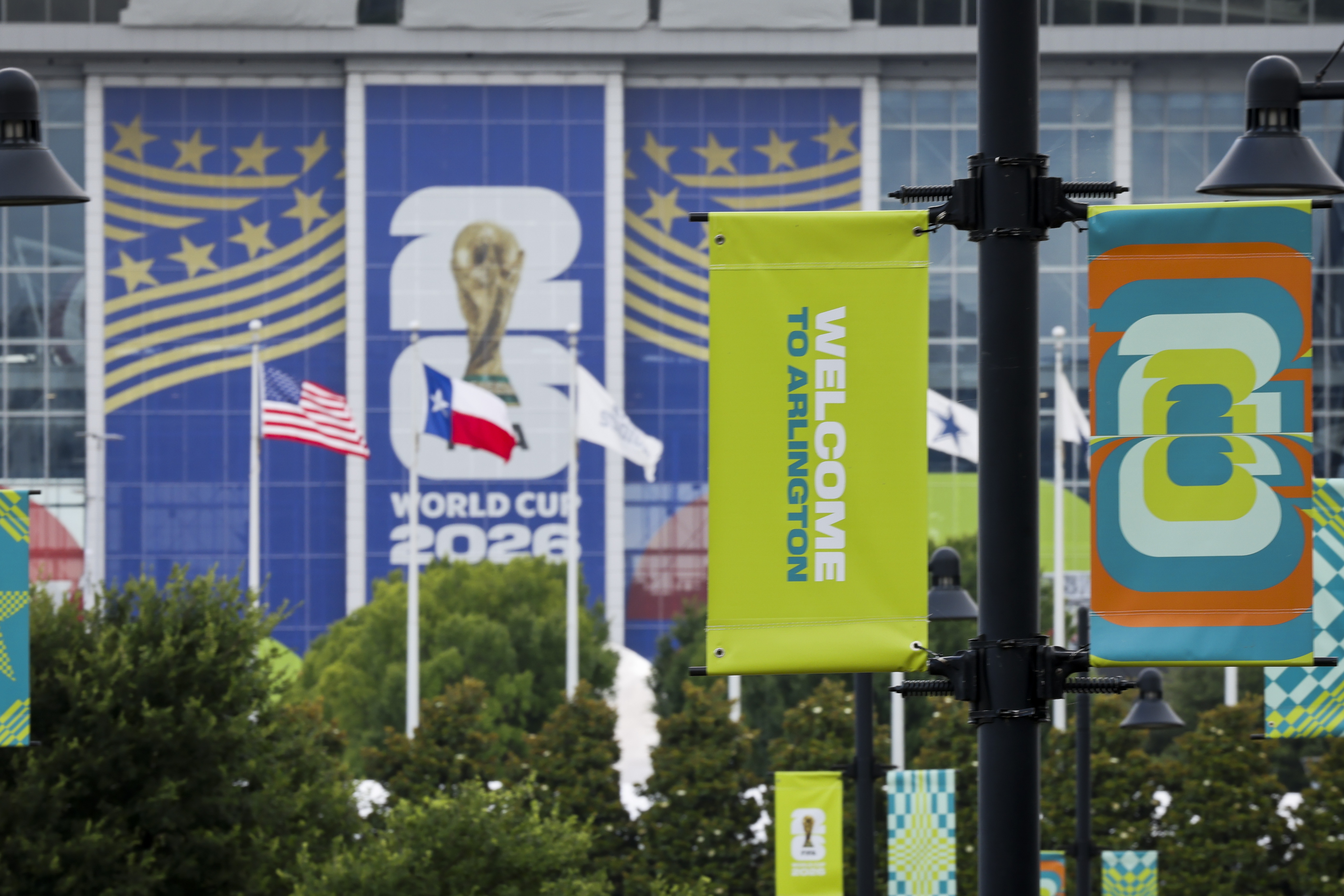 https://npr.brightspotcdn.com/b5/b2/752dbdfe4f76a0449c696f612660/06042026-arlington-world-cup-02-kera.jpg