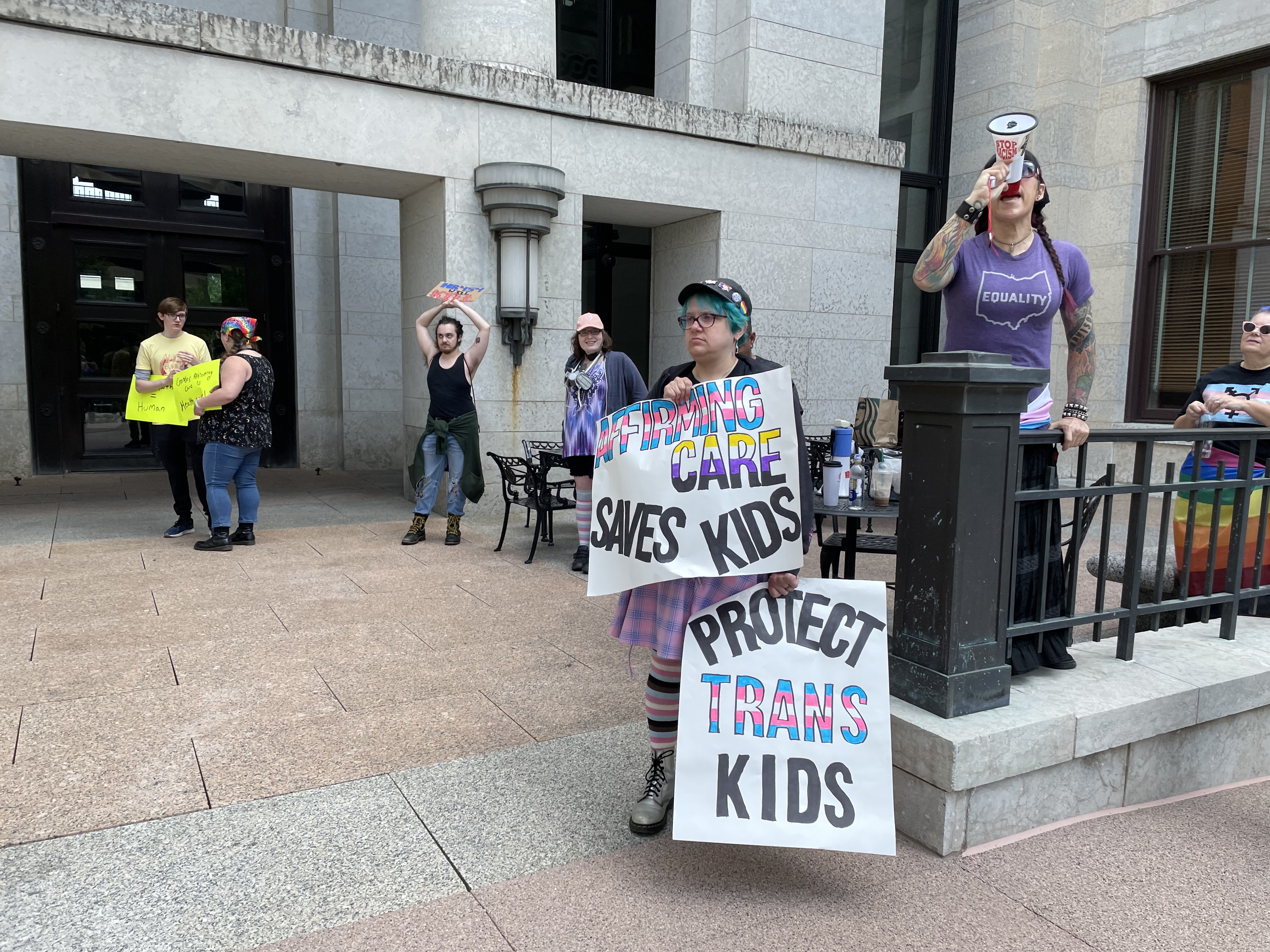 Proposed ban on gender transition procedures for minors gets hearing in Ohio House - Vimarsana News