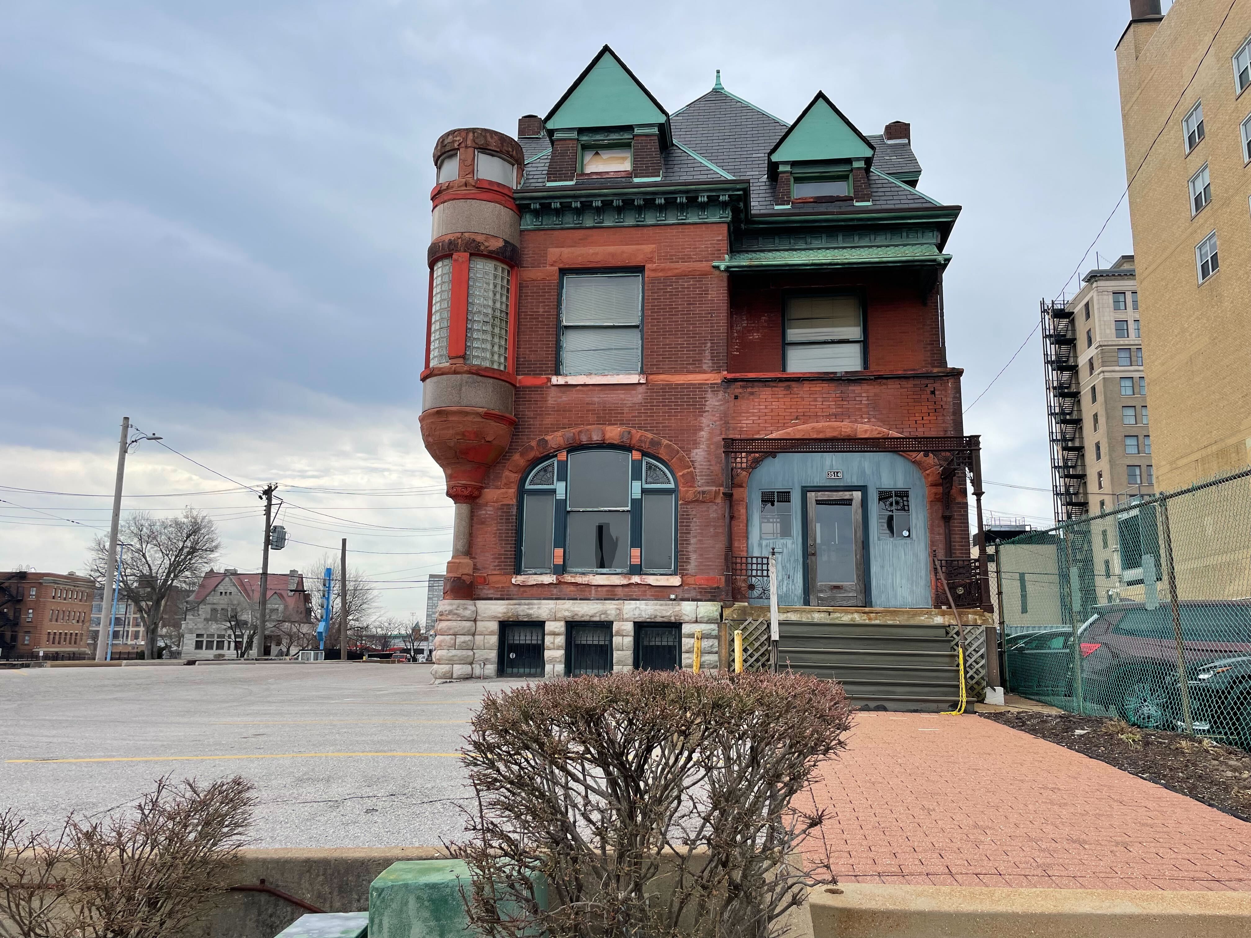 Preservationists want to save Culver House from demolition | STLPR