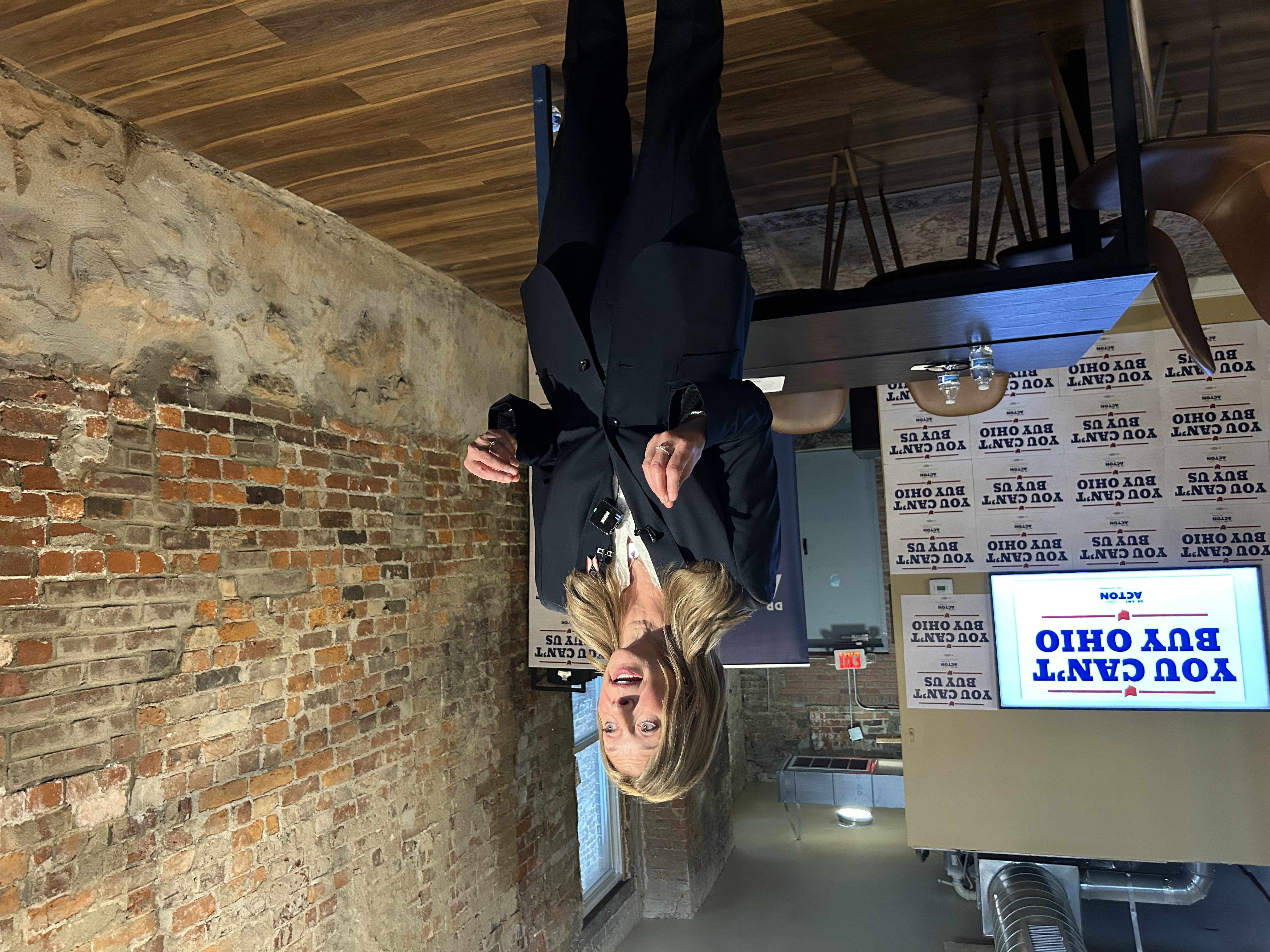 https://npr.brightspotcdn.com/b7/79/7571964f49978eb3d7bd9ad009c0/amy-2.jpeg