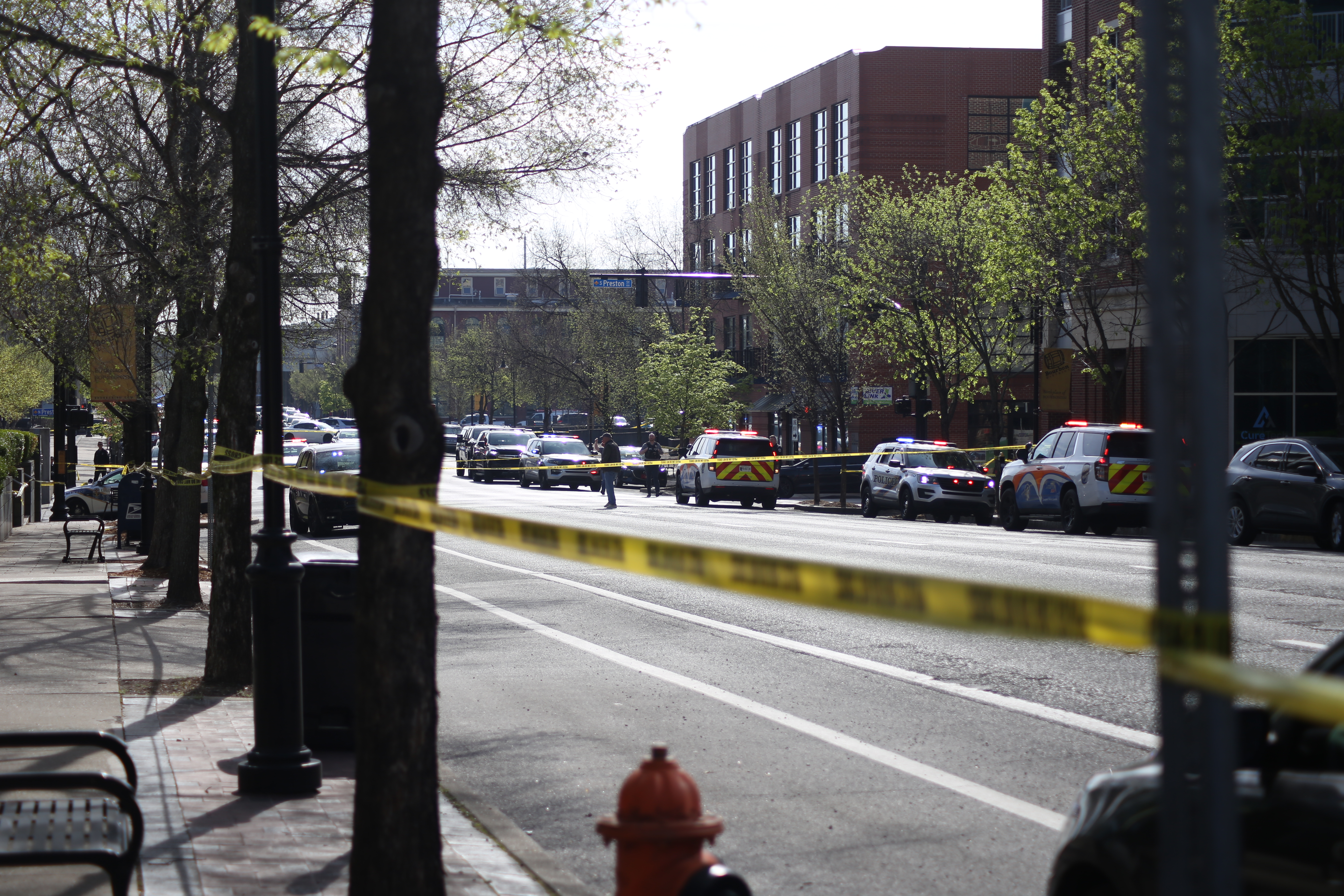 In Louisville, emergency alerts came after the mass shooting. That was the plan. - Vimarsana News