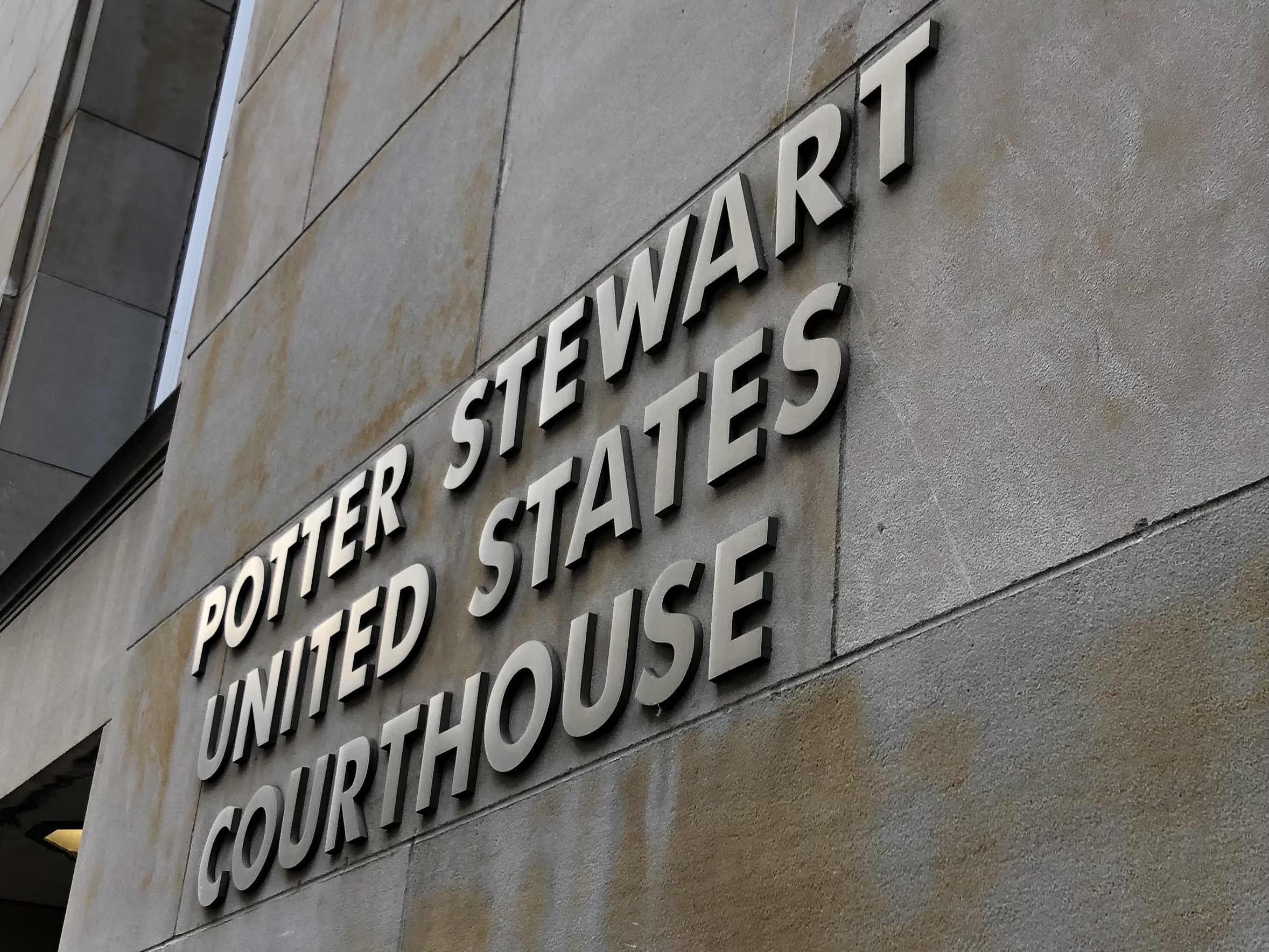 Householder, Borges attorneys cross examine FBI witness in corruption trial - Vimarsana News