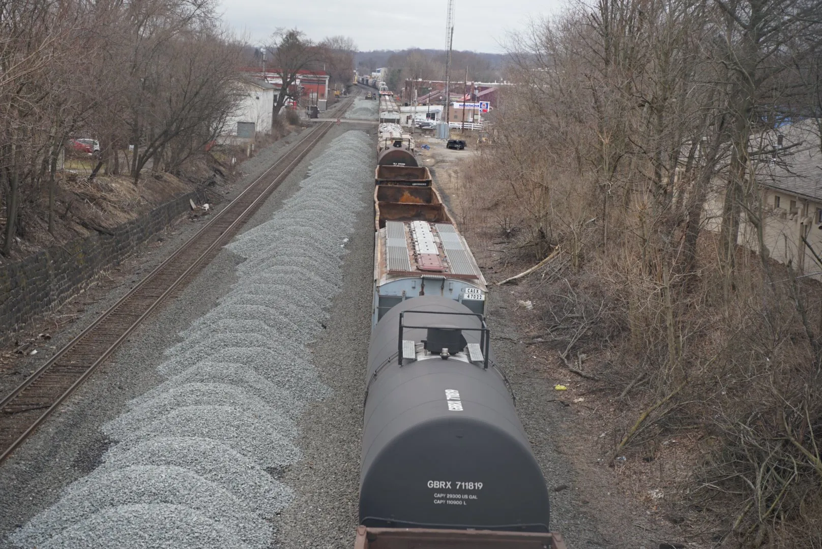 Railroad group defends industry safety practices as Pa. opens health center near East Palestine - Vimarsana News
