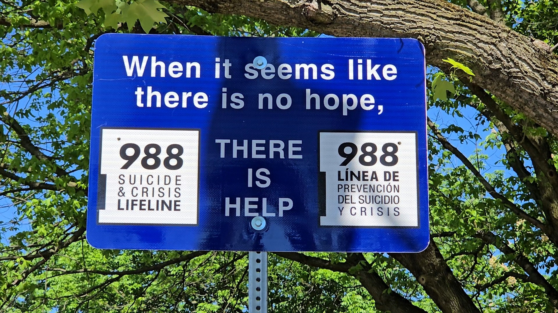 A new suicide prevention sign is unveiled in Wilmington | Delaware