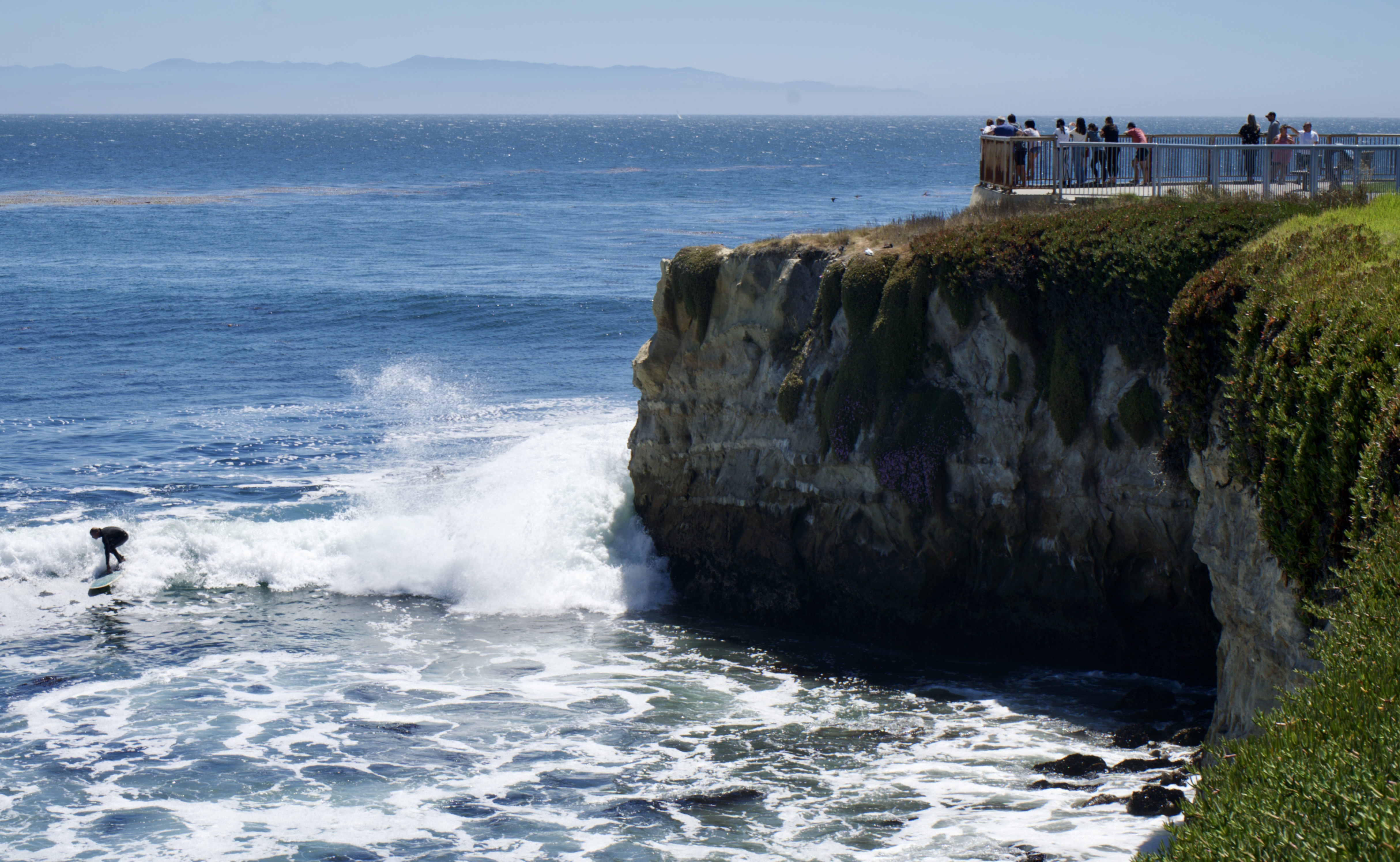 For surfers, Santa Cruz waves are priceless. A new report gives