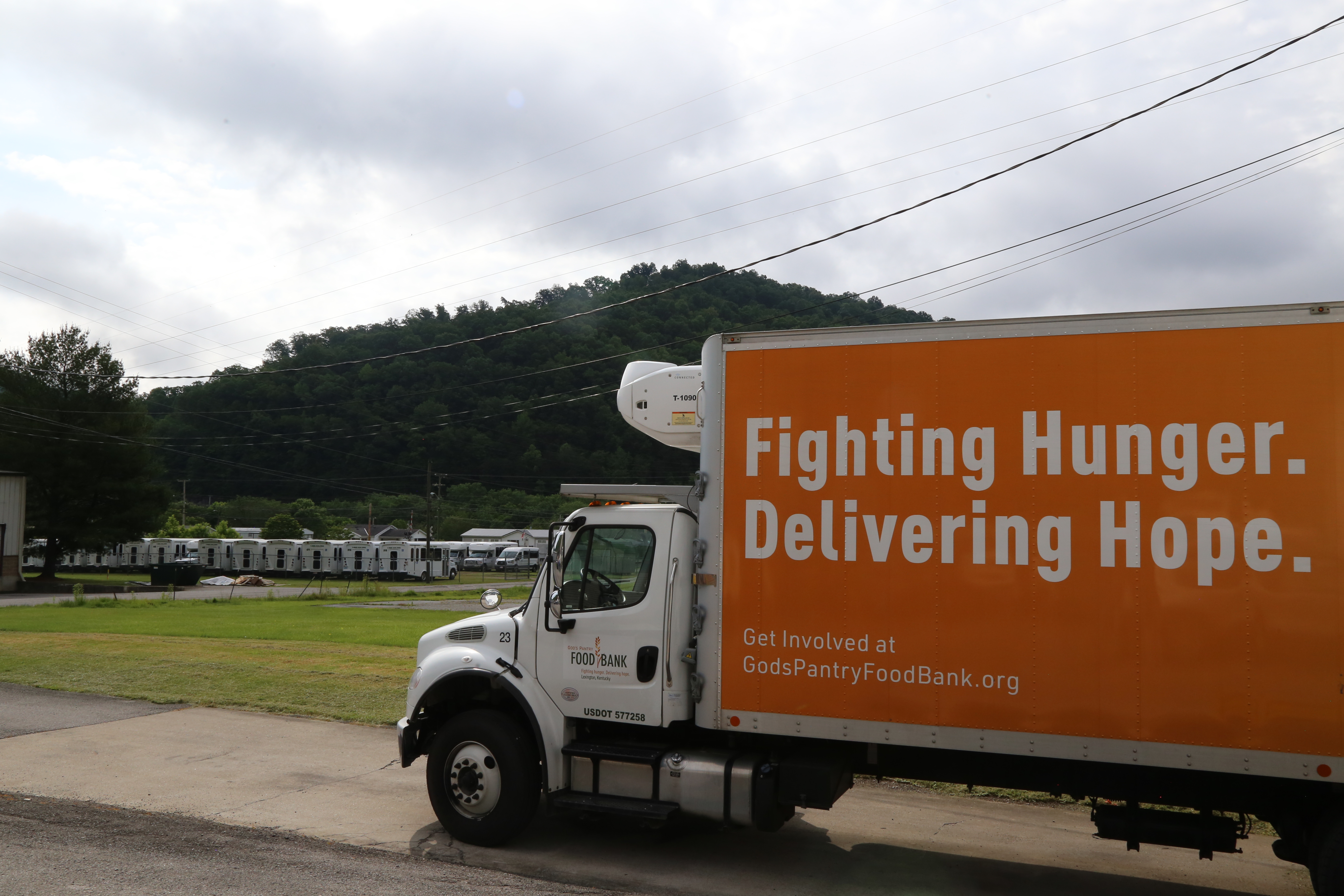 Congress considers SNAP cuts as demand swells at Appalachian Kentucky food banks – Louisville Public Media
