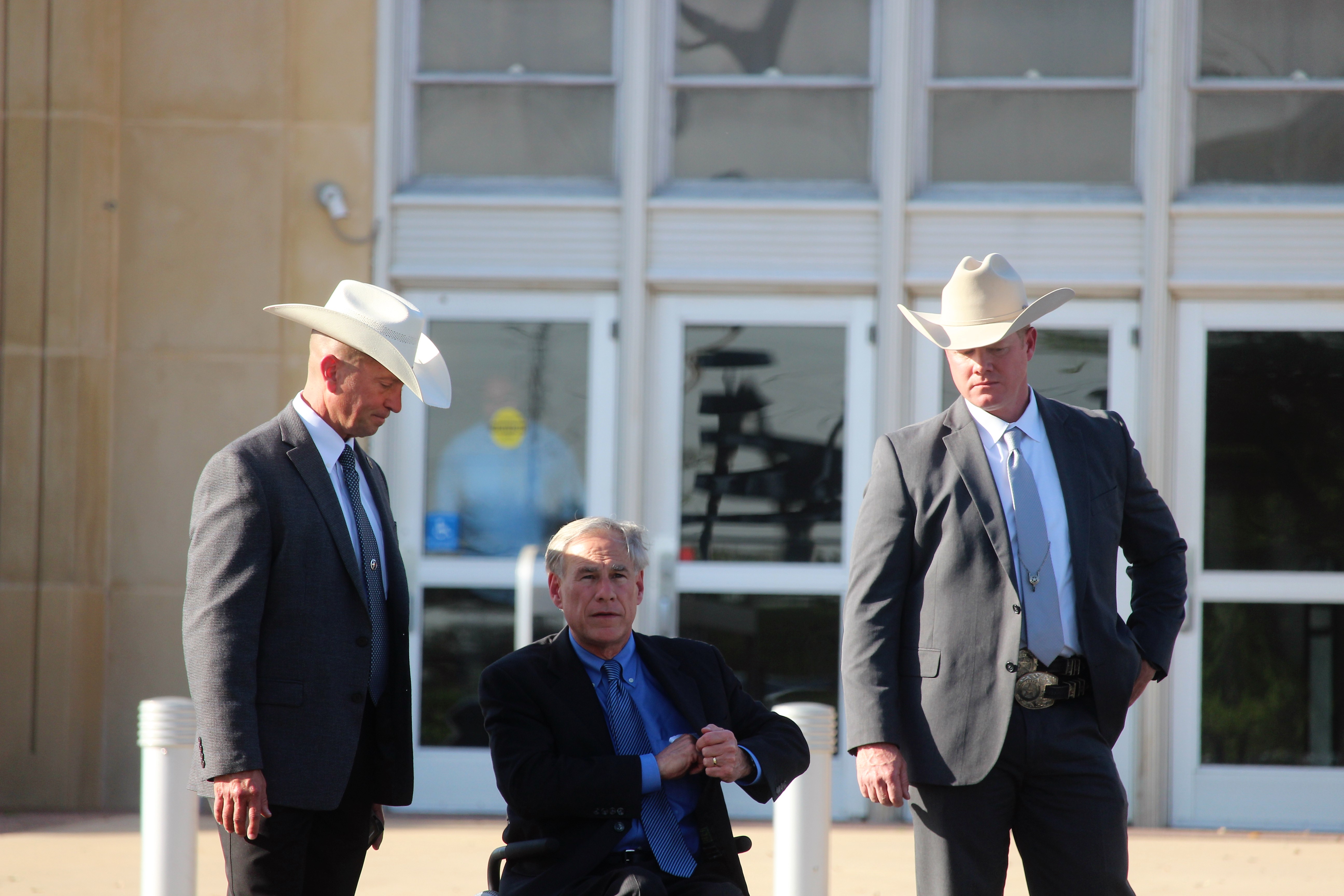Texas Investigates Migrant Child Abuse Claims At Freeman Coliseum After Abbott's Calls To 'Shut Down This Facility' - Vimarsana News