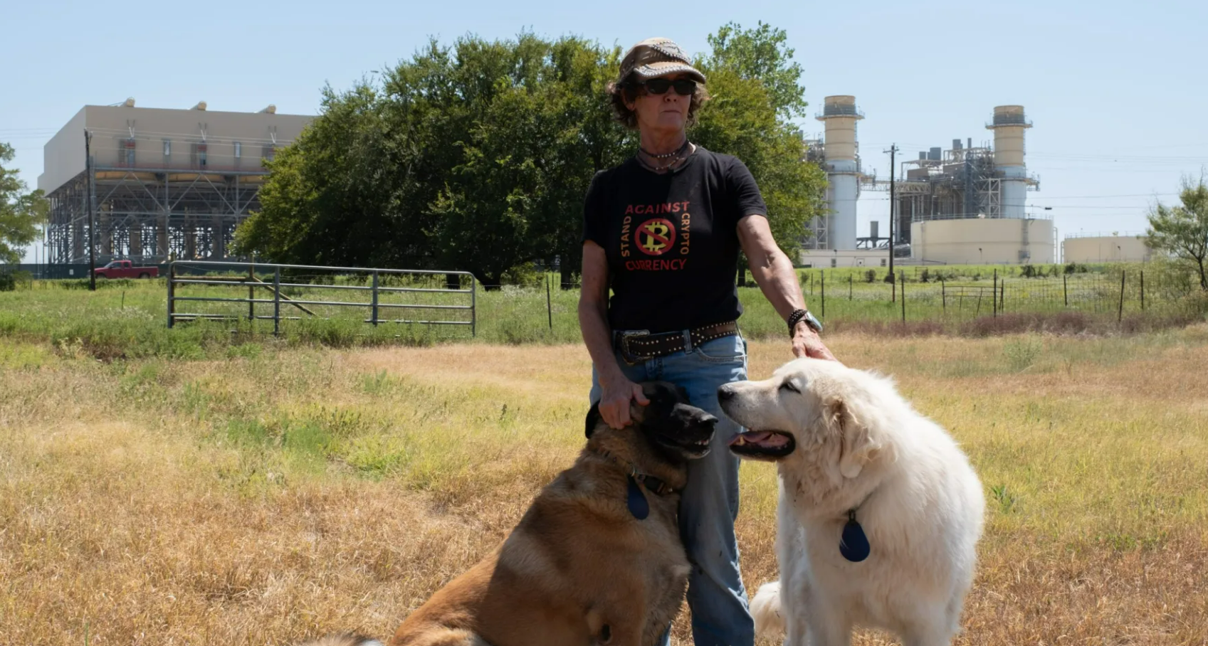 Rural North Texans continue push for vote to regulate nearby Bitcoin mine |  KERA News