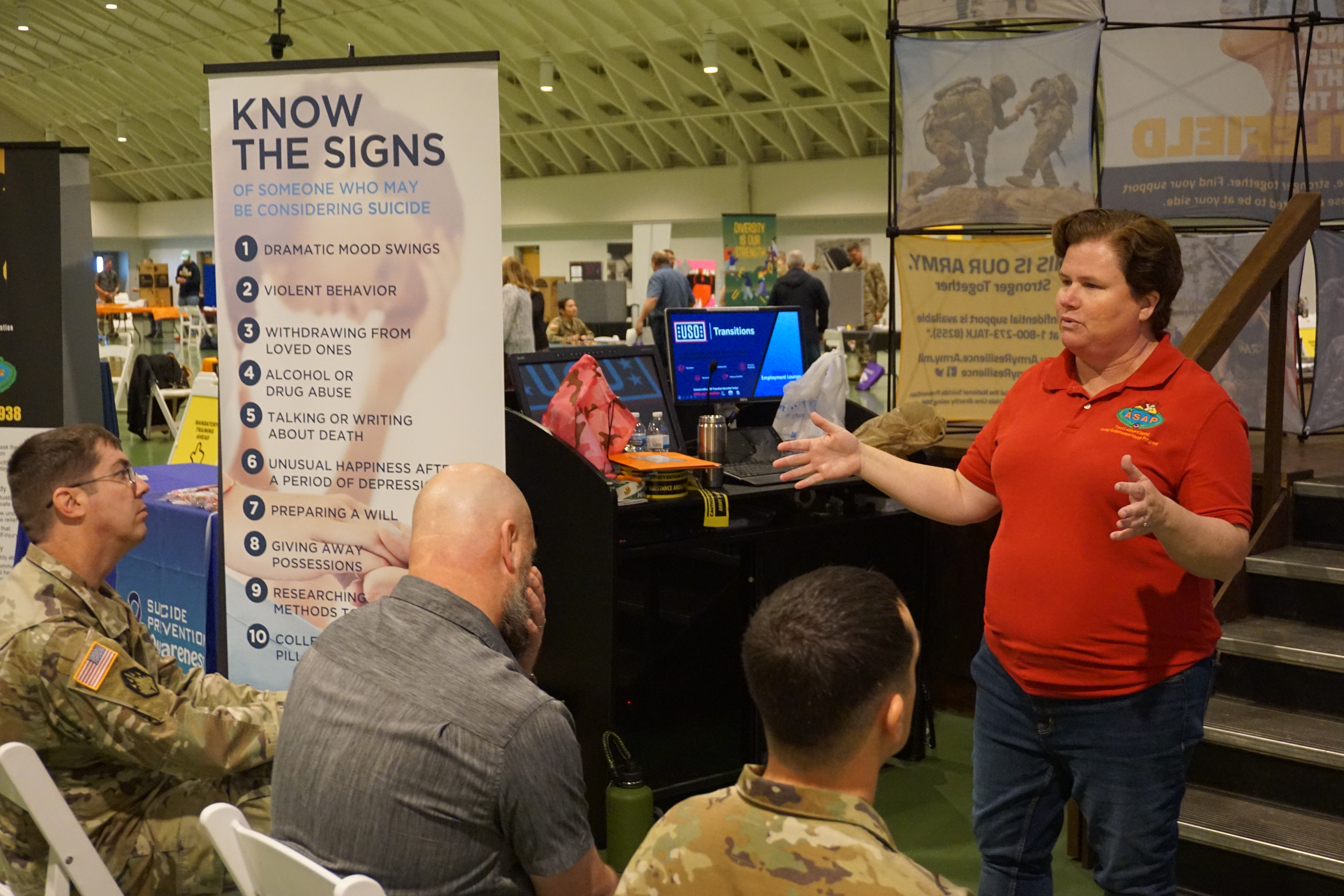 Views are mixed on efforts to reduce military suicides at Missouri's Fort Leonard Wood - Vimarsana News