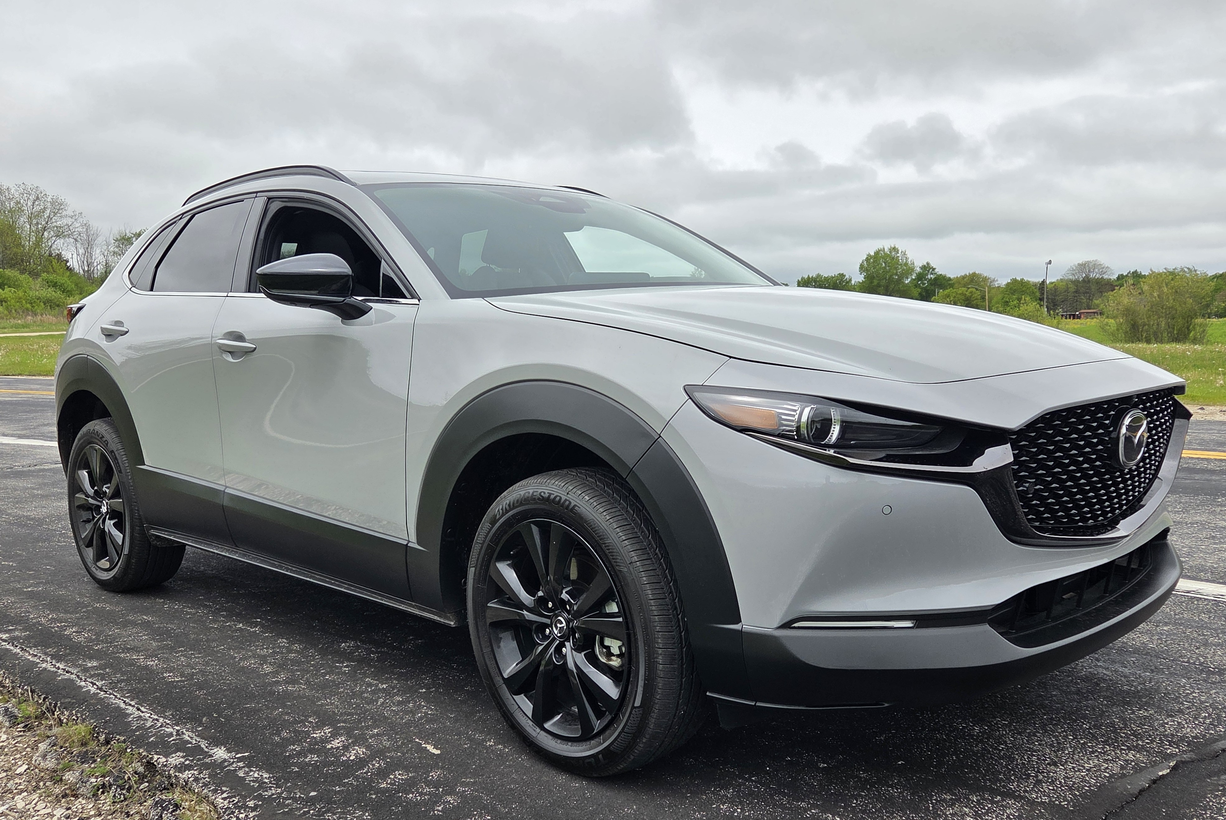 シルバー　SILVER　純銀メダル　30g 2025 Mazda CX-30 2.5 Turbo Premium Plus | WUWM 89.7 FM