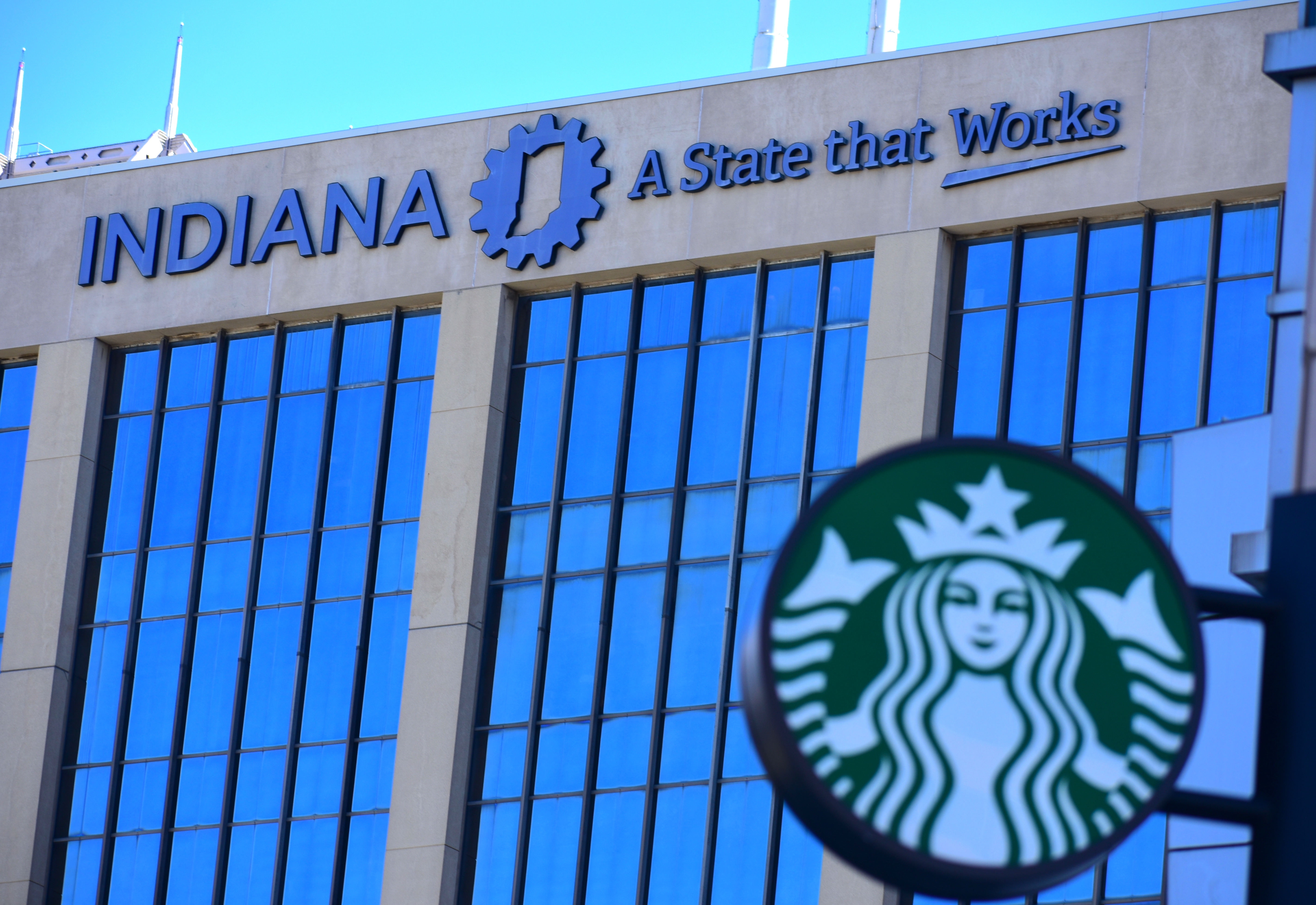 Holcomb announces state government workforce policies aimed at recruitment, retention - Vimarsana News