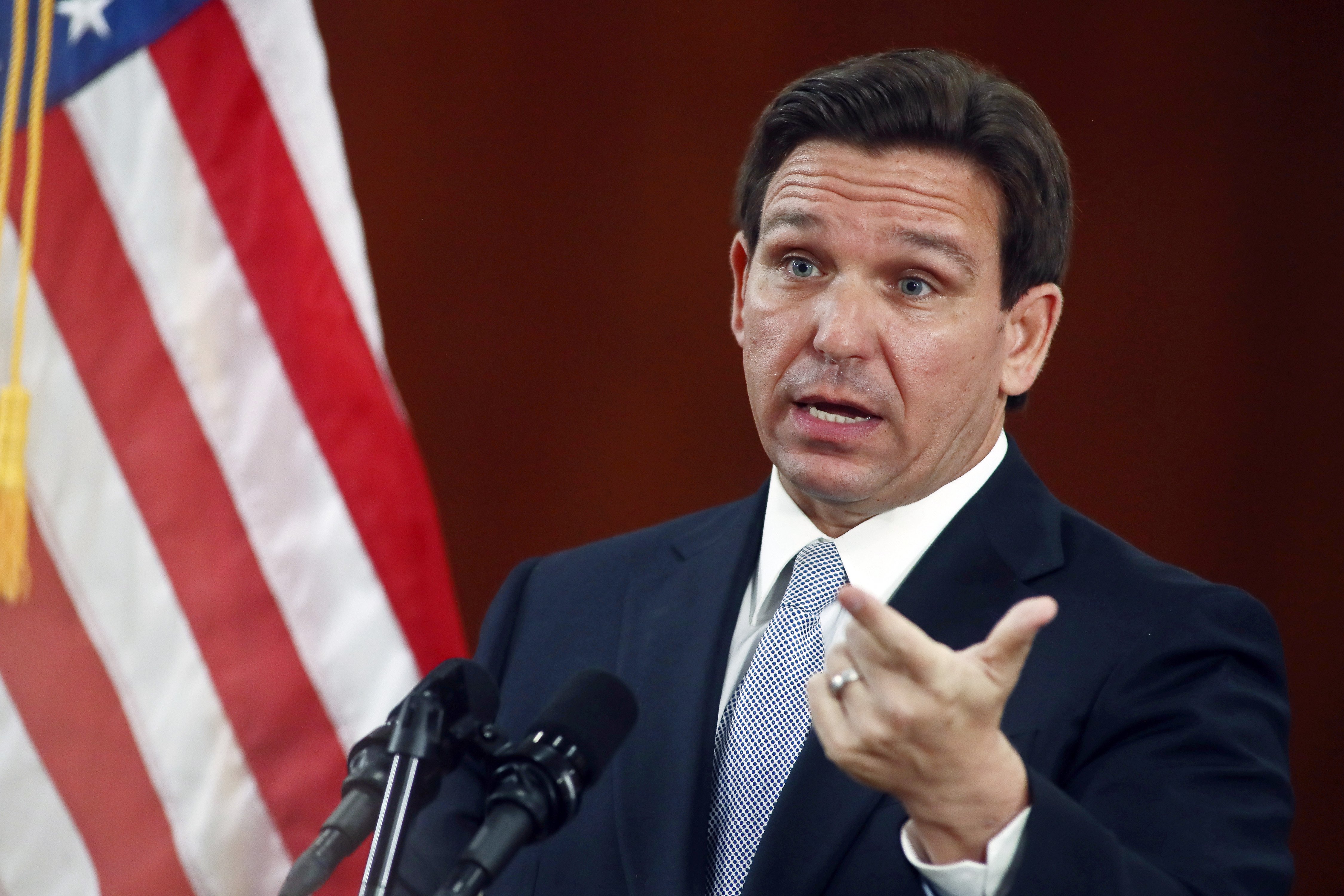 Is DeSantis darkening Florida's sunny open-records laws? - Vimarsana News