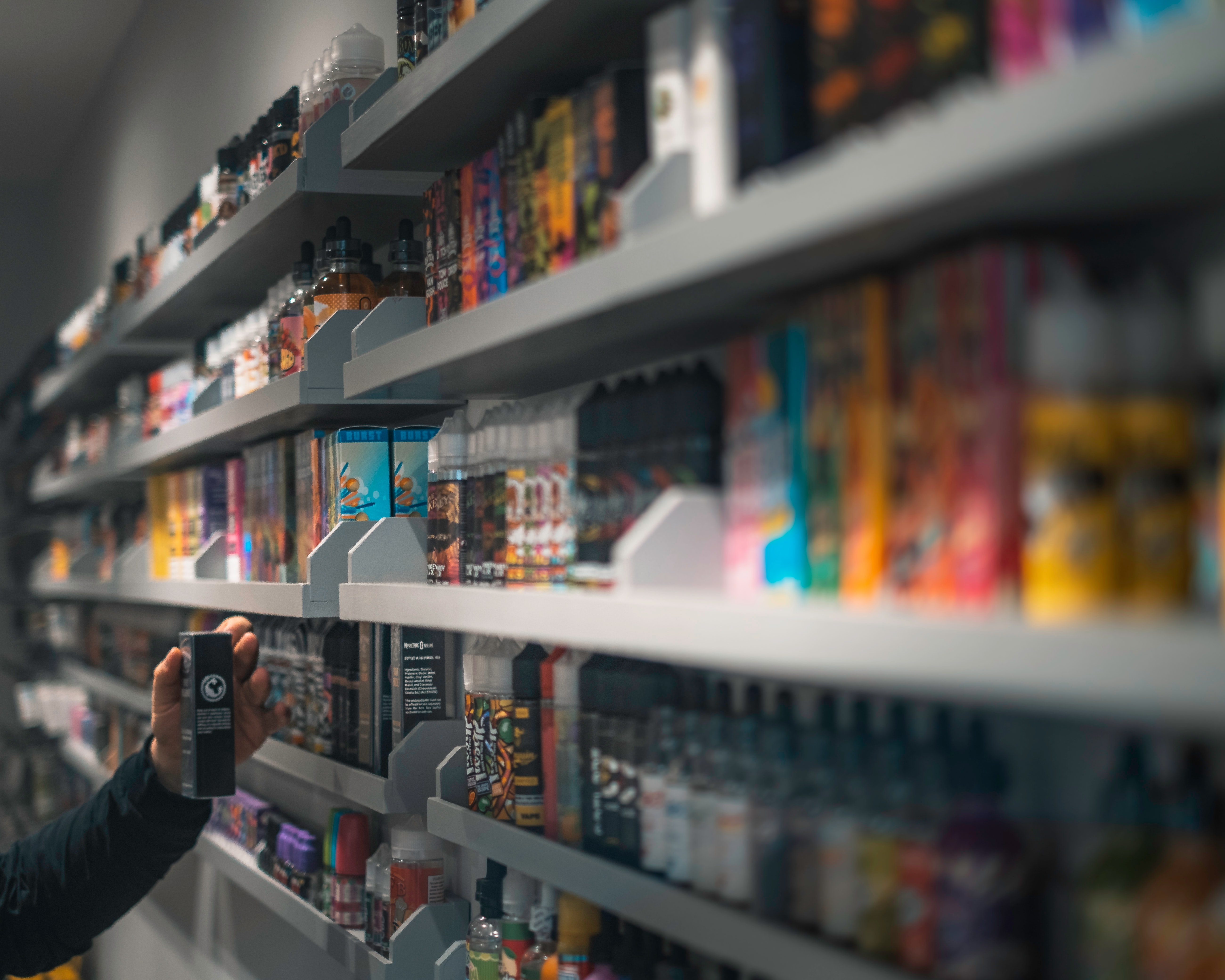can you buy tobacco at 18 in michigan History of minimum purchase age by U.S. jurisdiction Governor signs legislation to increase