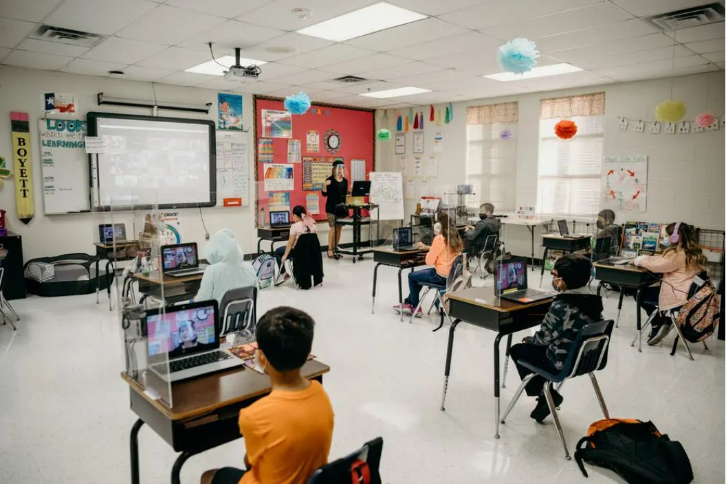 Texas students' math scores saw a sharp decline during pandemic - Vimarsana News