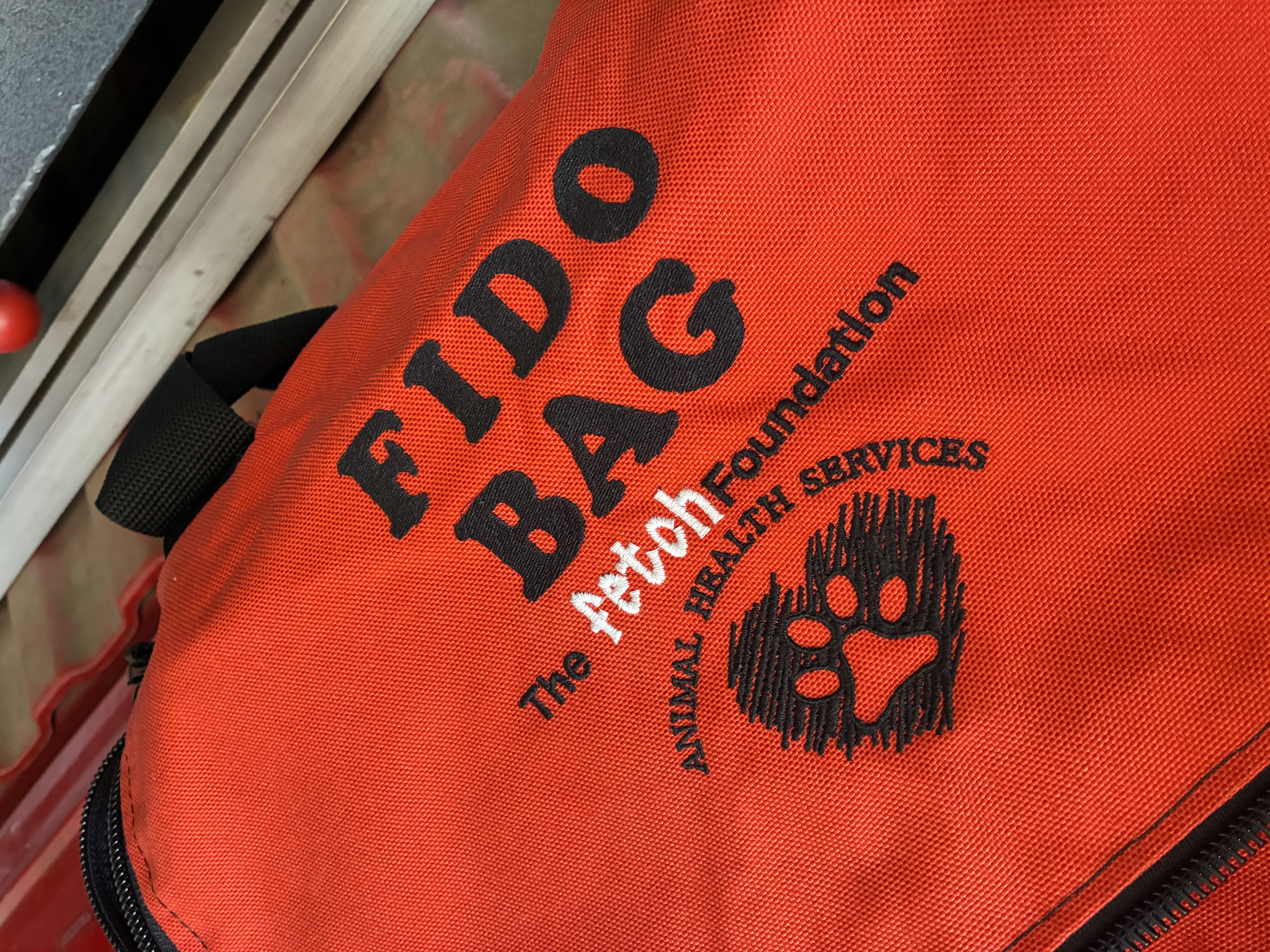 Phoenix nonprofit provides first responders with 'Fido Bags' to treat pets after...