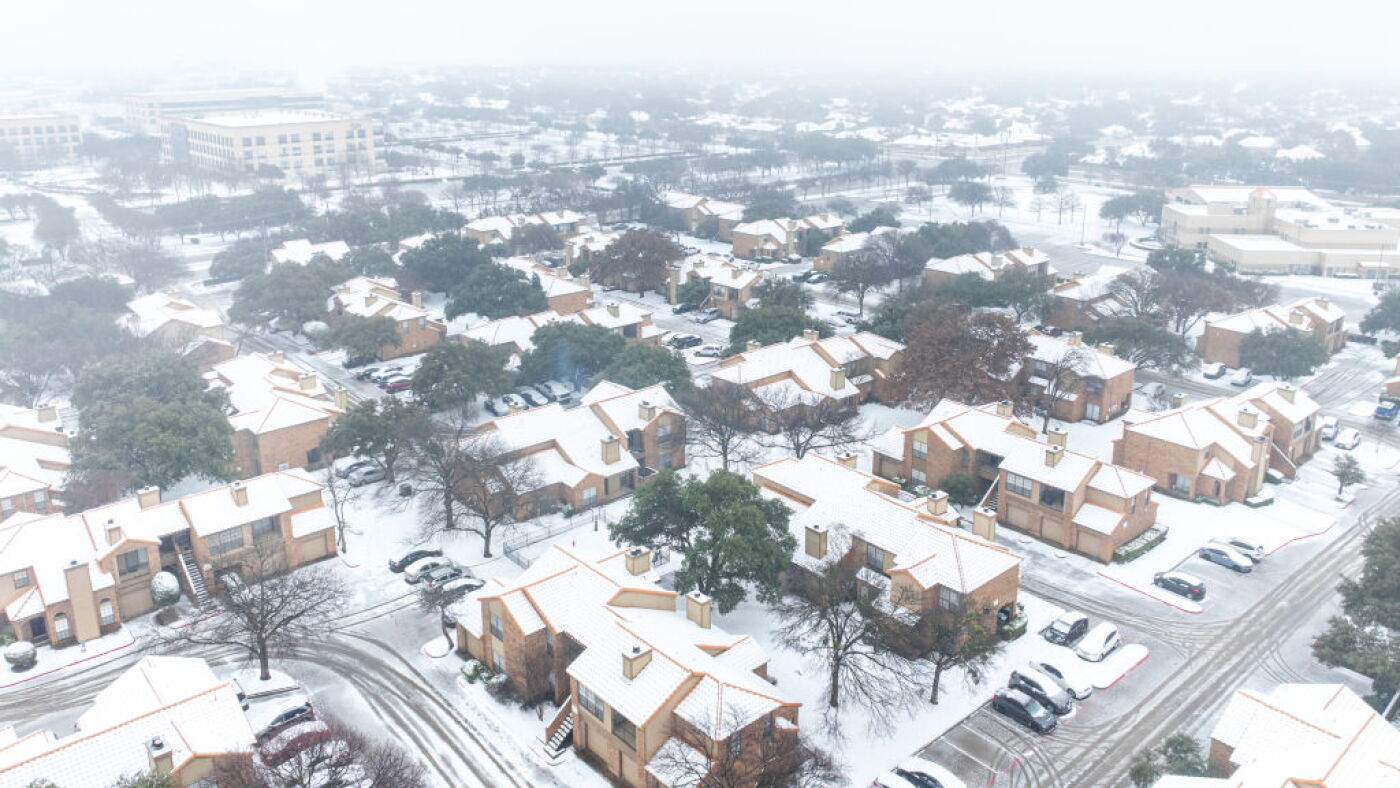 Snow, sleet and cold temperatures sweep across the Southern U.S. : NPR Snow, sleet and cold temperatures sweep across the Southern U.S. : NPR