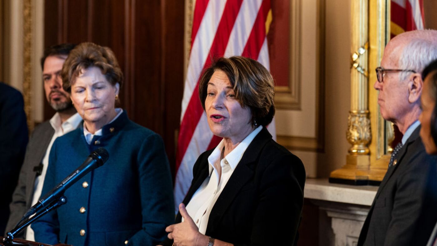 rewrite this title Senate Democrats call for answers on health communications freeze and funding delays rewrite this title Senate Democrats call for answers on health communications freeze and funding delays