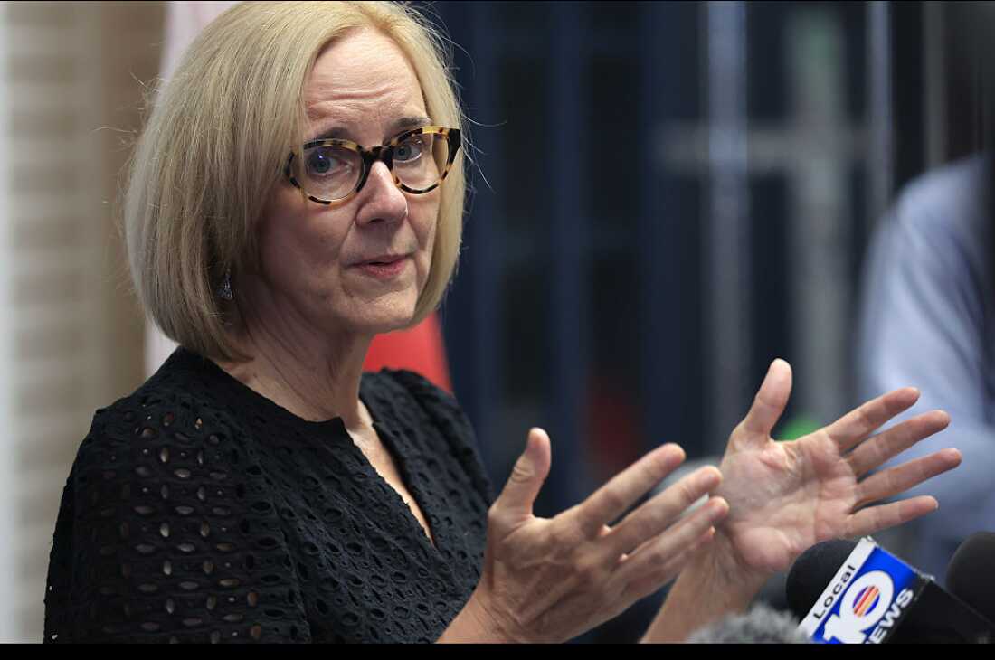 Miami mayor calls for Trump to ‘immediately’ reinstate TPS for Venezuelans Miami mayor calls for Trump to ‘immediately’ reinstate TPS for Venezuelans