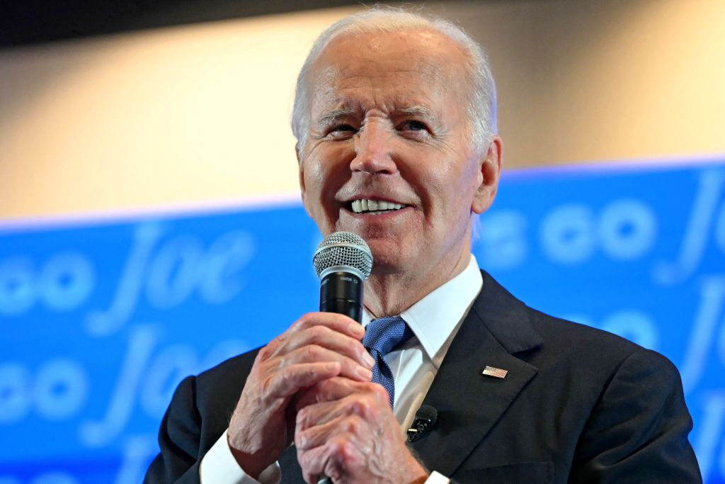 ‘I’m not leaving,’ Biden says in a fundraising email