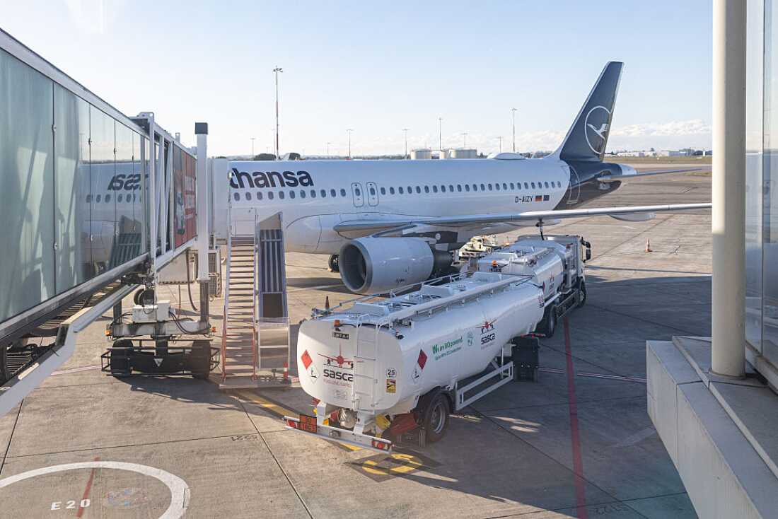 A Lufthansa passenger jet refuels at the gate at Toulouse-Blagnac Airport in France in March, 2026.