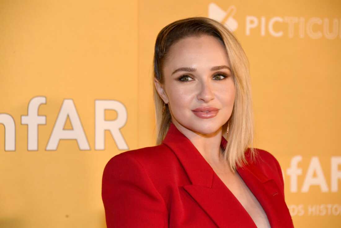 Hayden Panettiere attends amfAR Gala Los Angeles 2022 at Pacific Design Center on November 03, 2022 in West Hollywood, California.