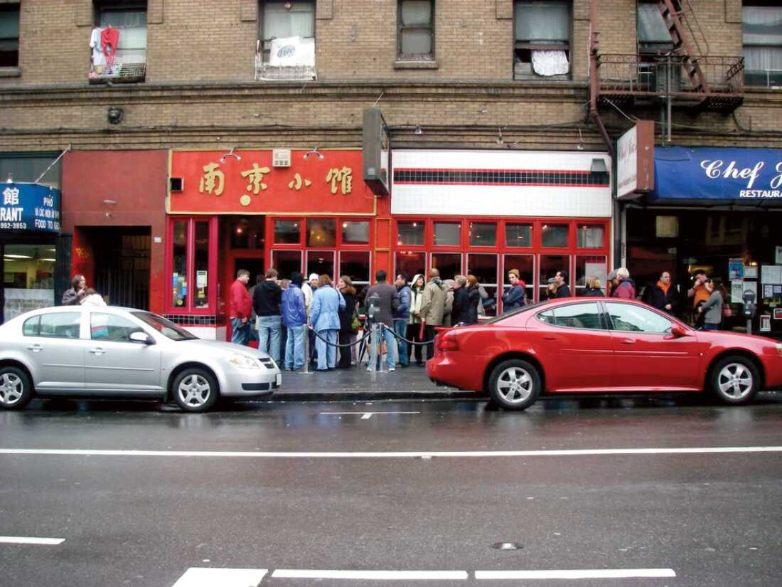 Lines of hungry customers often snake out the doors of San Francisco mainstay House of Nanking.