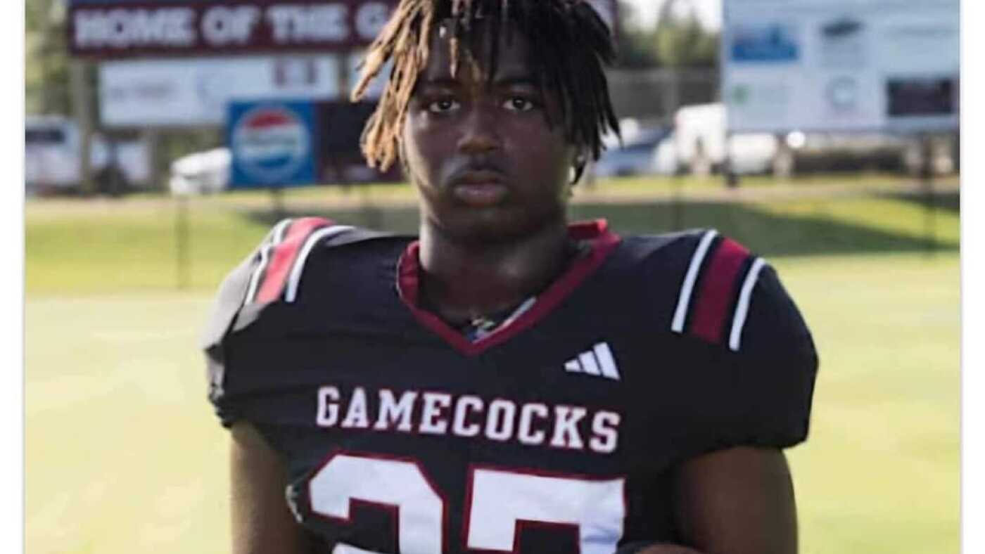 A high school quarterback dies after brain injury, Alabama&rsquo;s 2nd death in 2 weeks